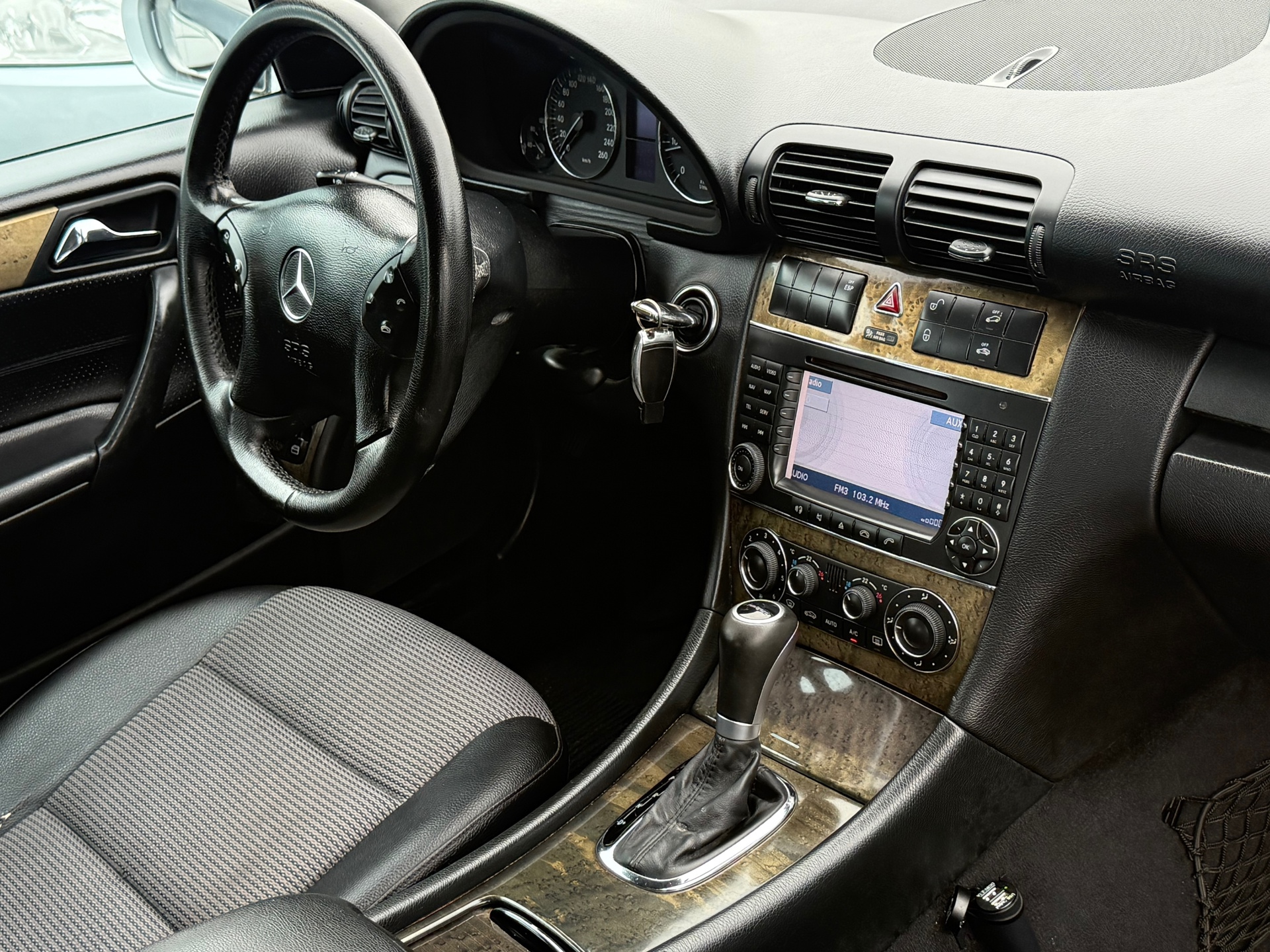 Foto van Mercedes-Benz C 180 Kompressor