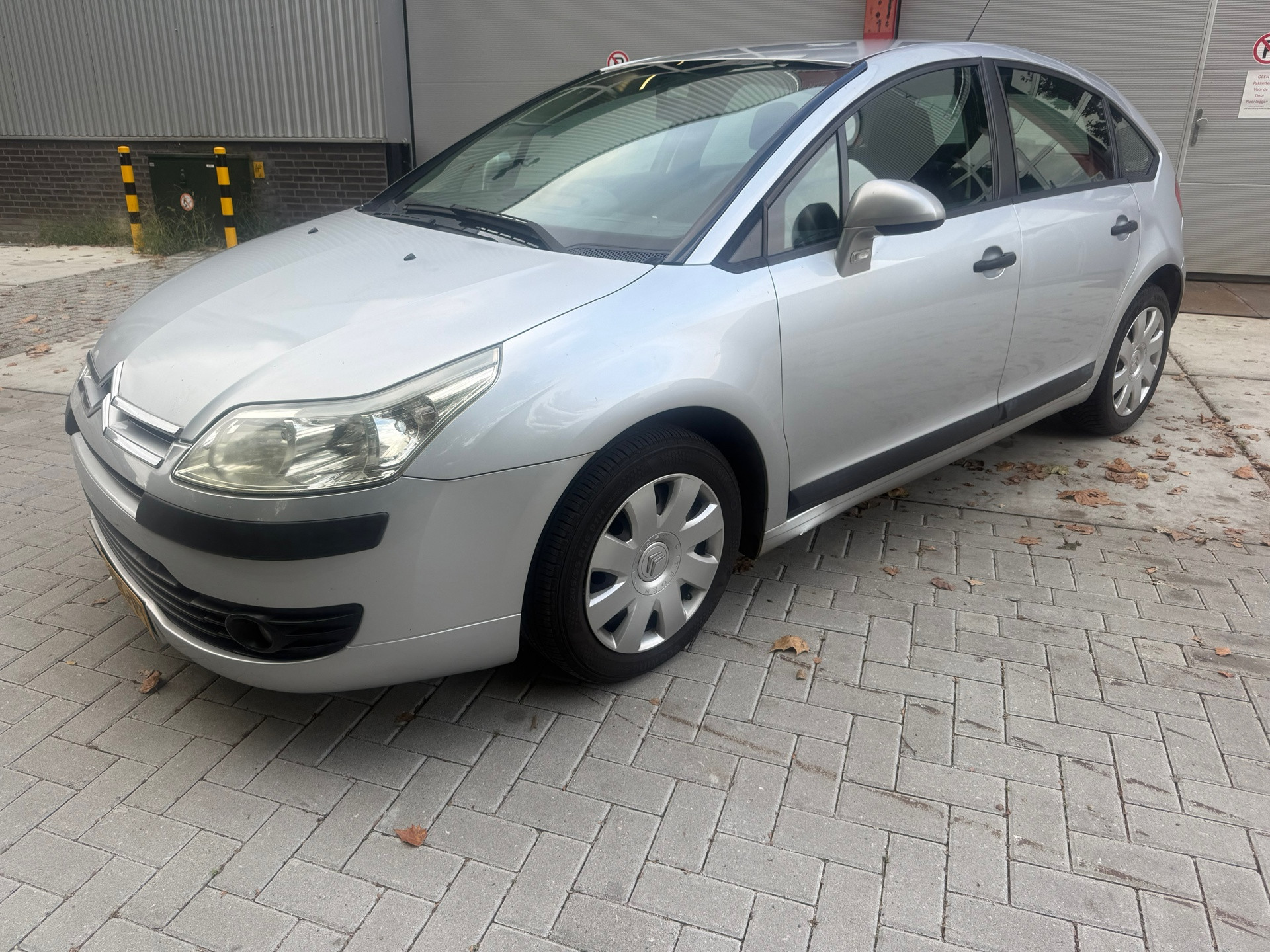 Citroen C4 1.4-16V Ligne Prestige 2005 - voorkant
