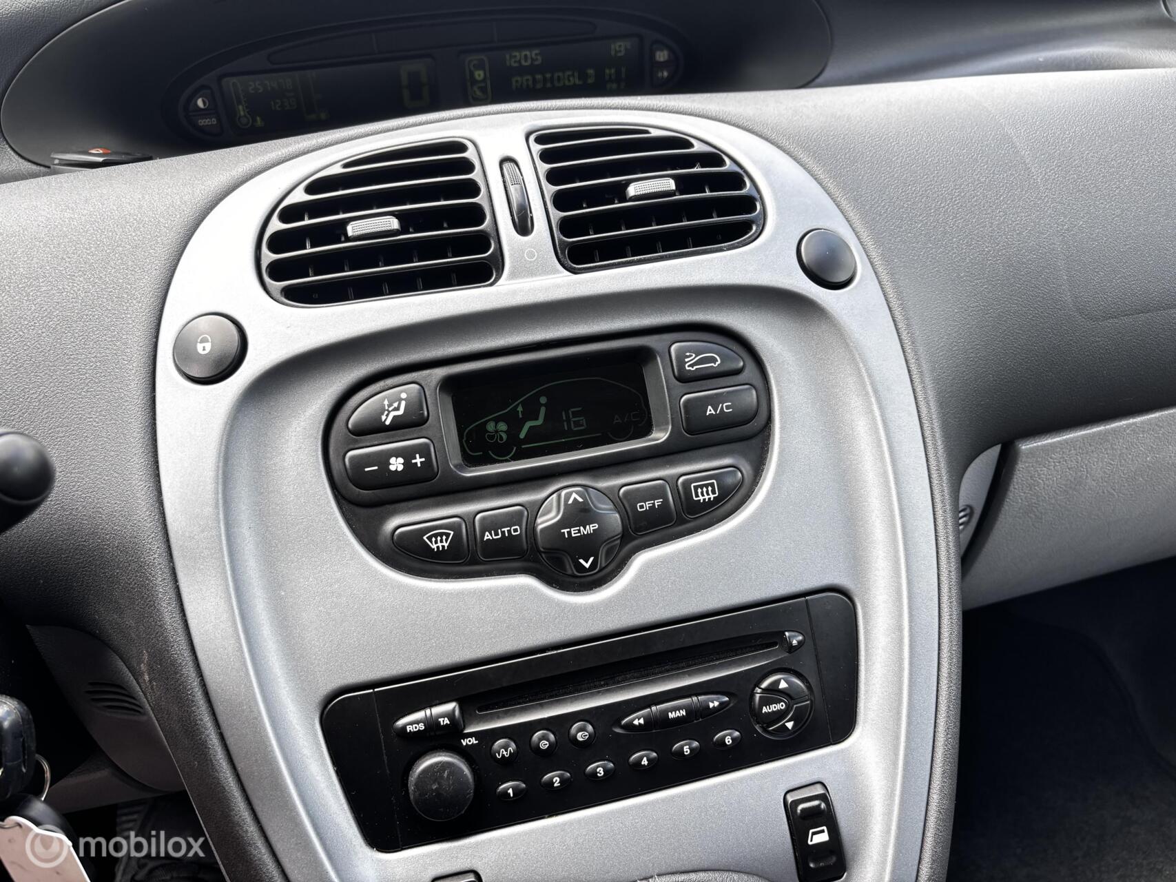 Foto van Citroen Xsara Picasso