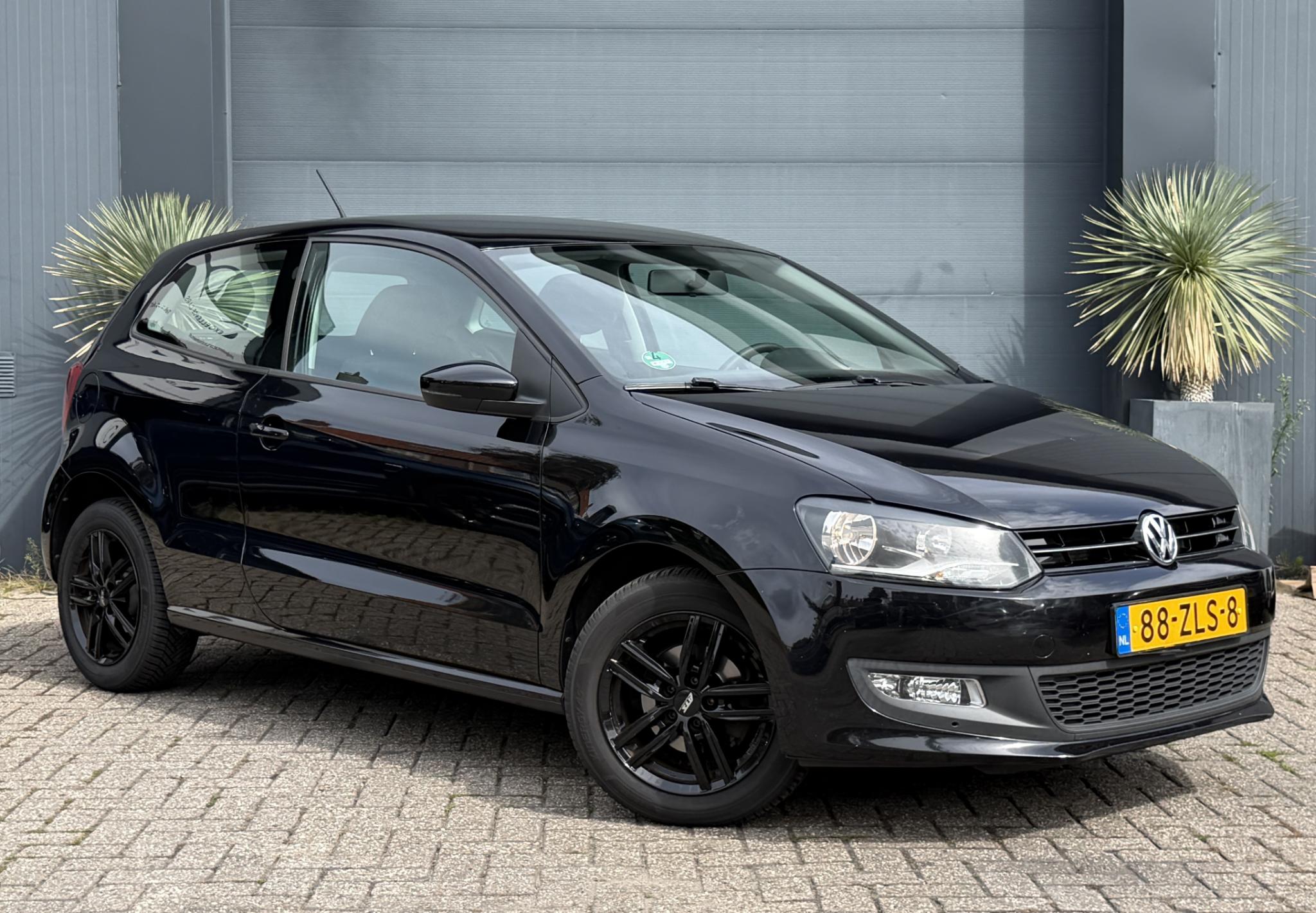 Volkswagen Polo 1.2 TSI BlueMotion Comfort Edition 2013 - voorkant