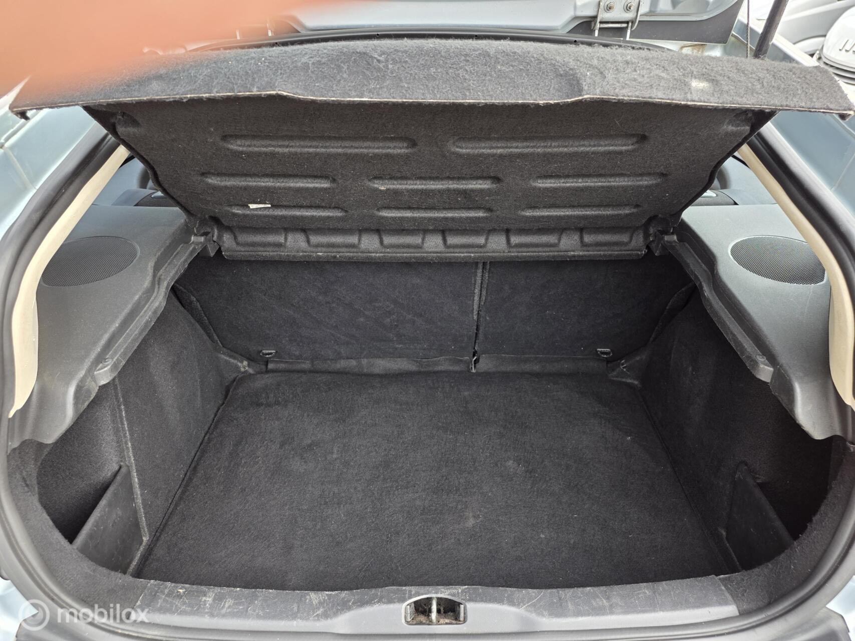 Foto van Citroen C4