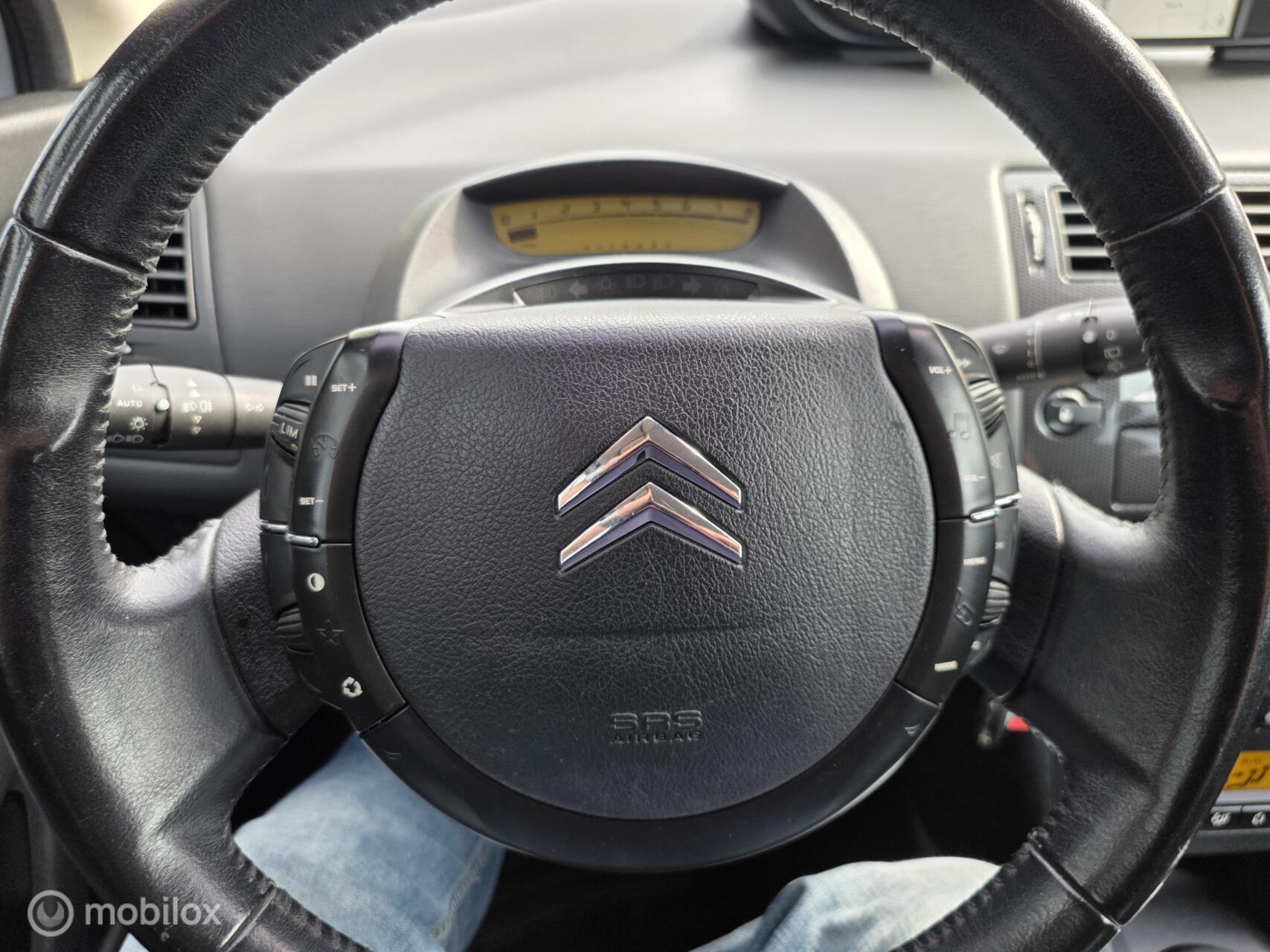 Foto van Citroen C4