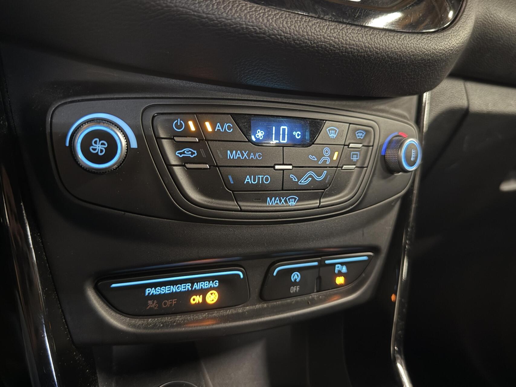 Foto van Ford B-max