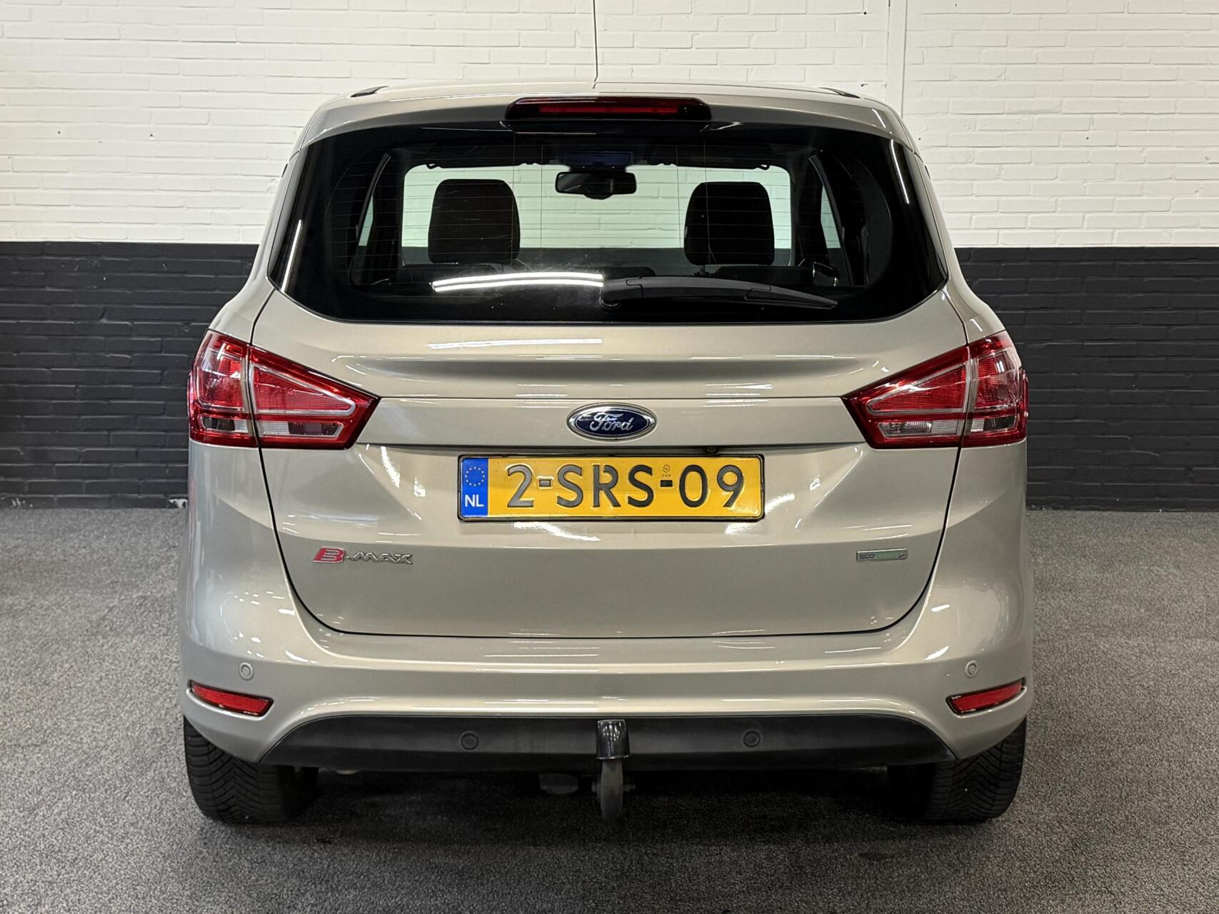 Foto van Ford B-max