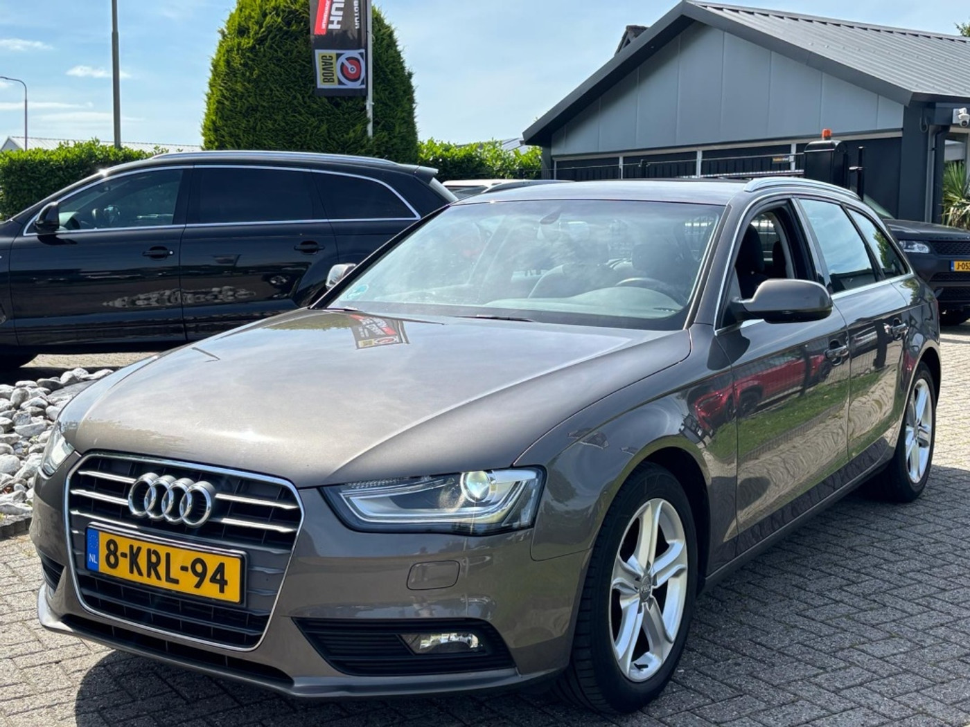 Audi A4 Avant 1.8 Benzine Trekhaak 2013 Xenon Nieuw Model 2013 - voorkant