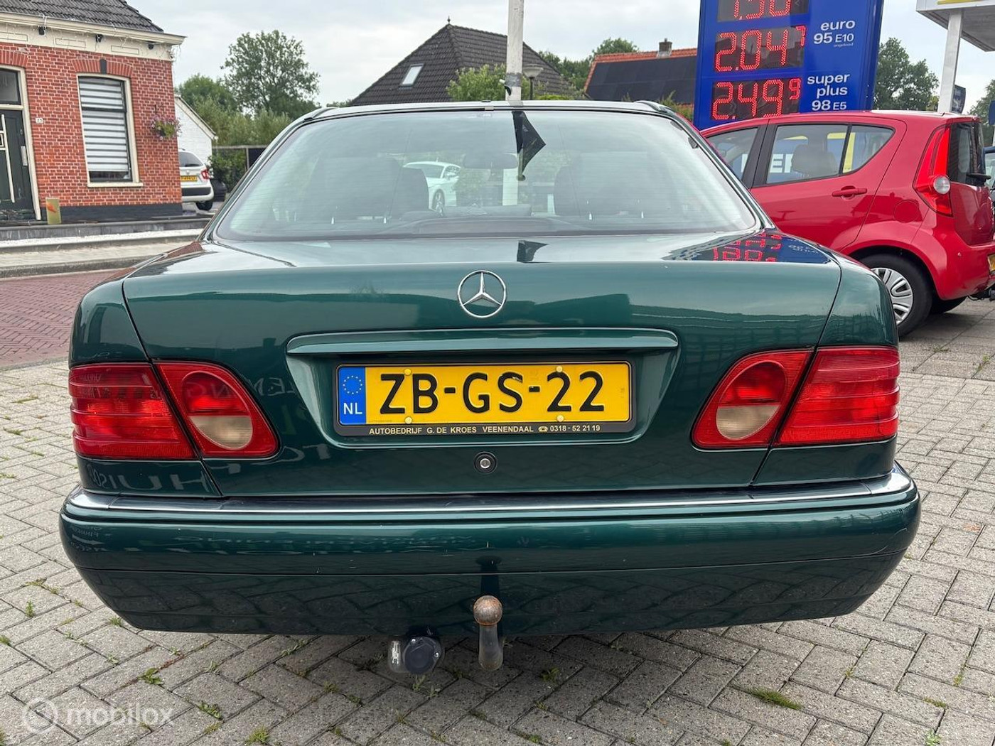 Foto van Mercedes-Benz E 200 CDI