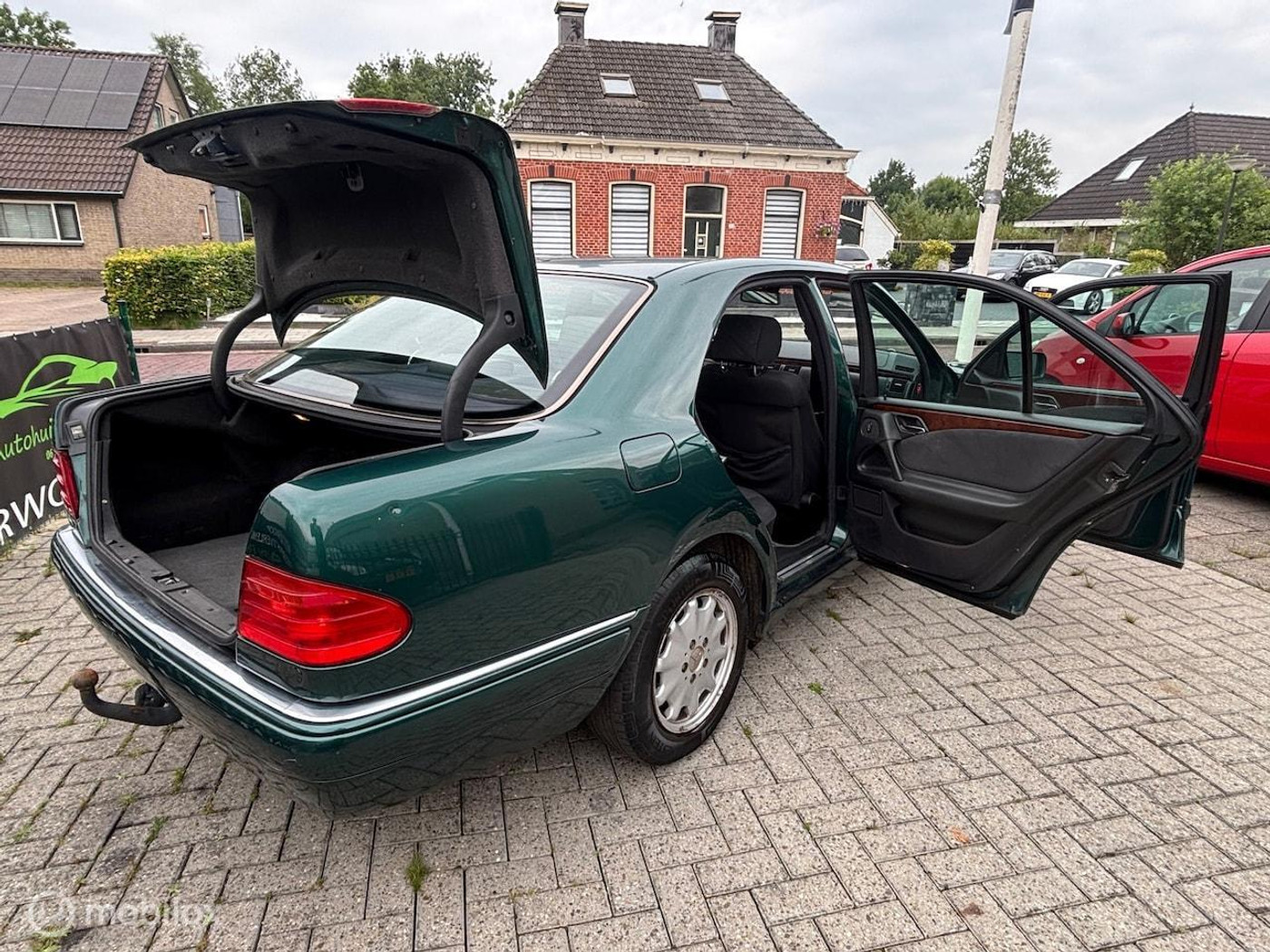 Foto van Mercedes-Benz E 200 CDI