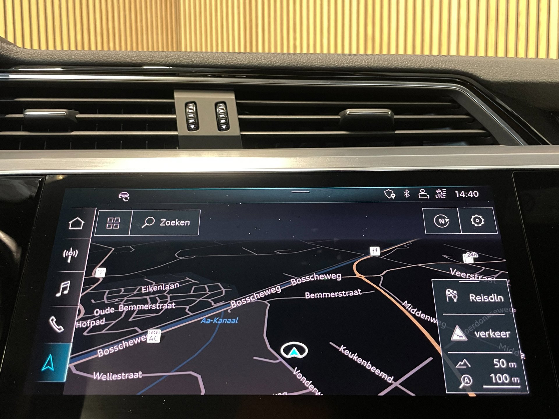 Foto van Audi E-tron 50