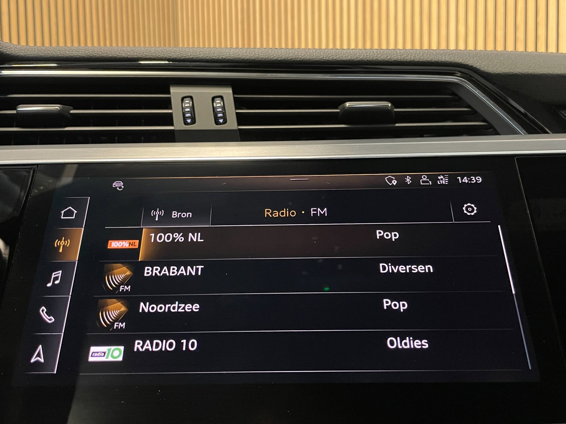 Foto van Audi E-tron 50