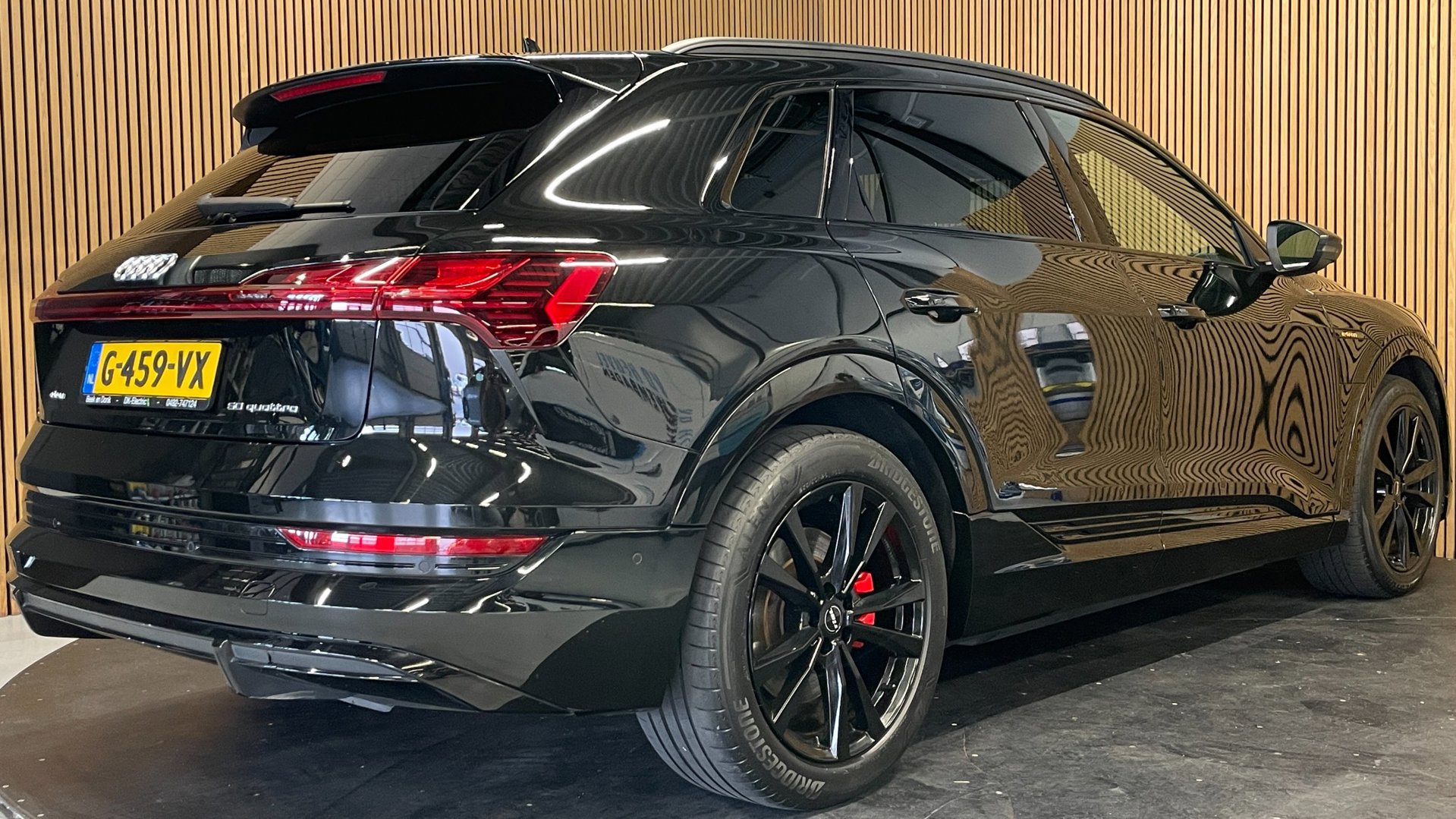 Foto van Audi E-tron 50