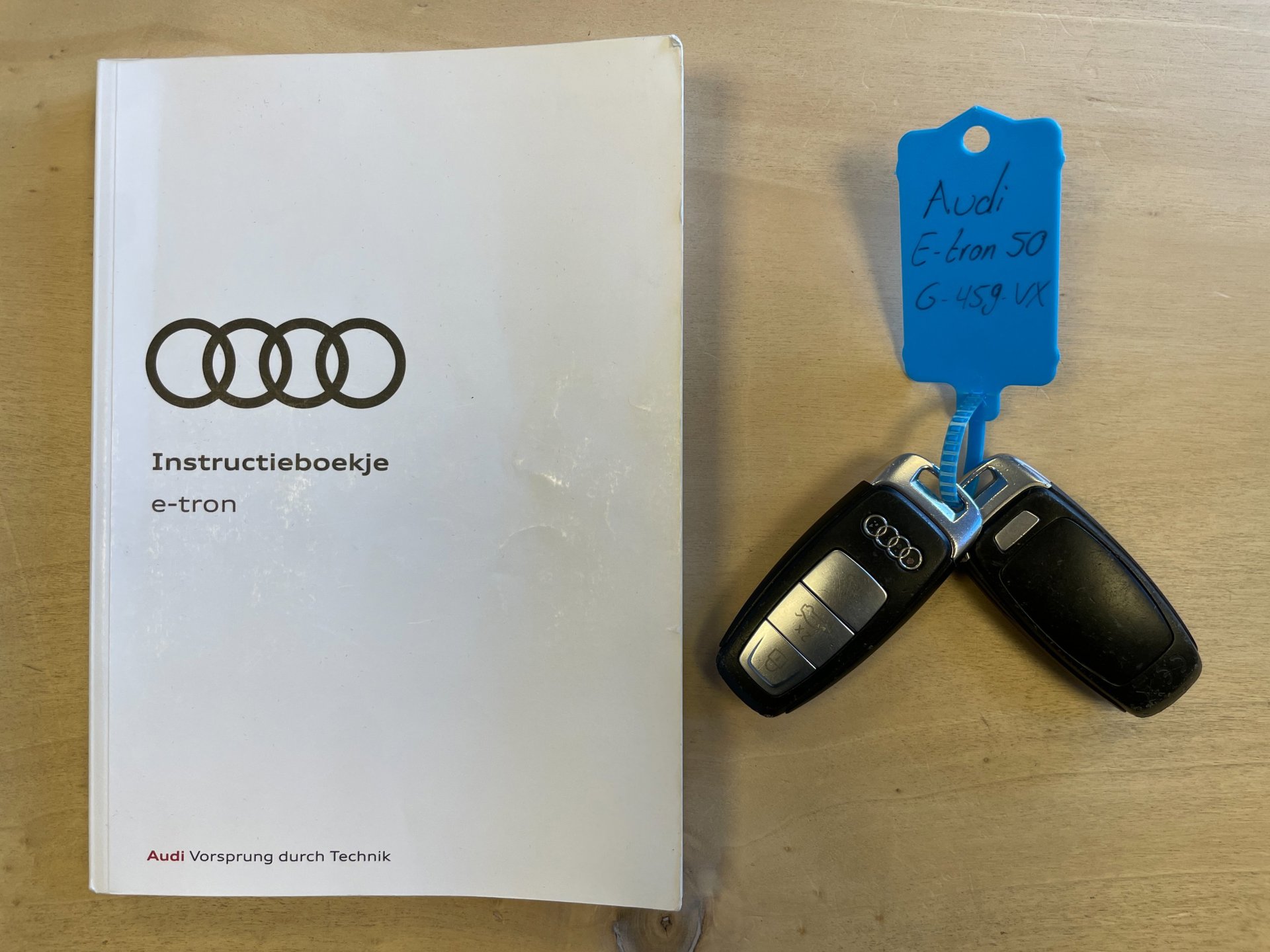 Foto van Audi E-tron 50