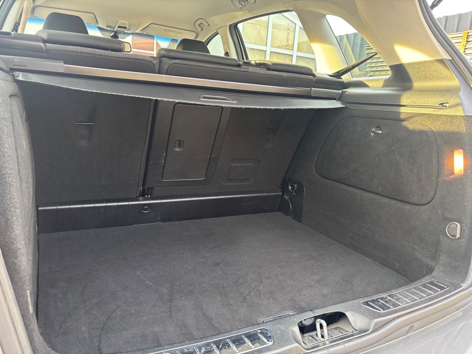 Foto van Mercedes-Benz B 200