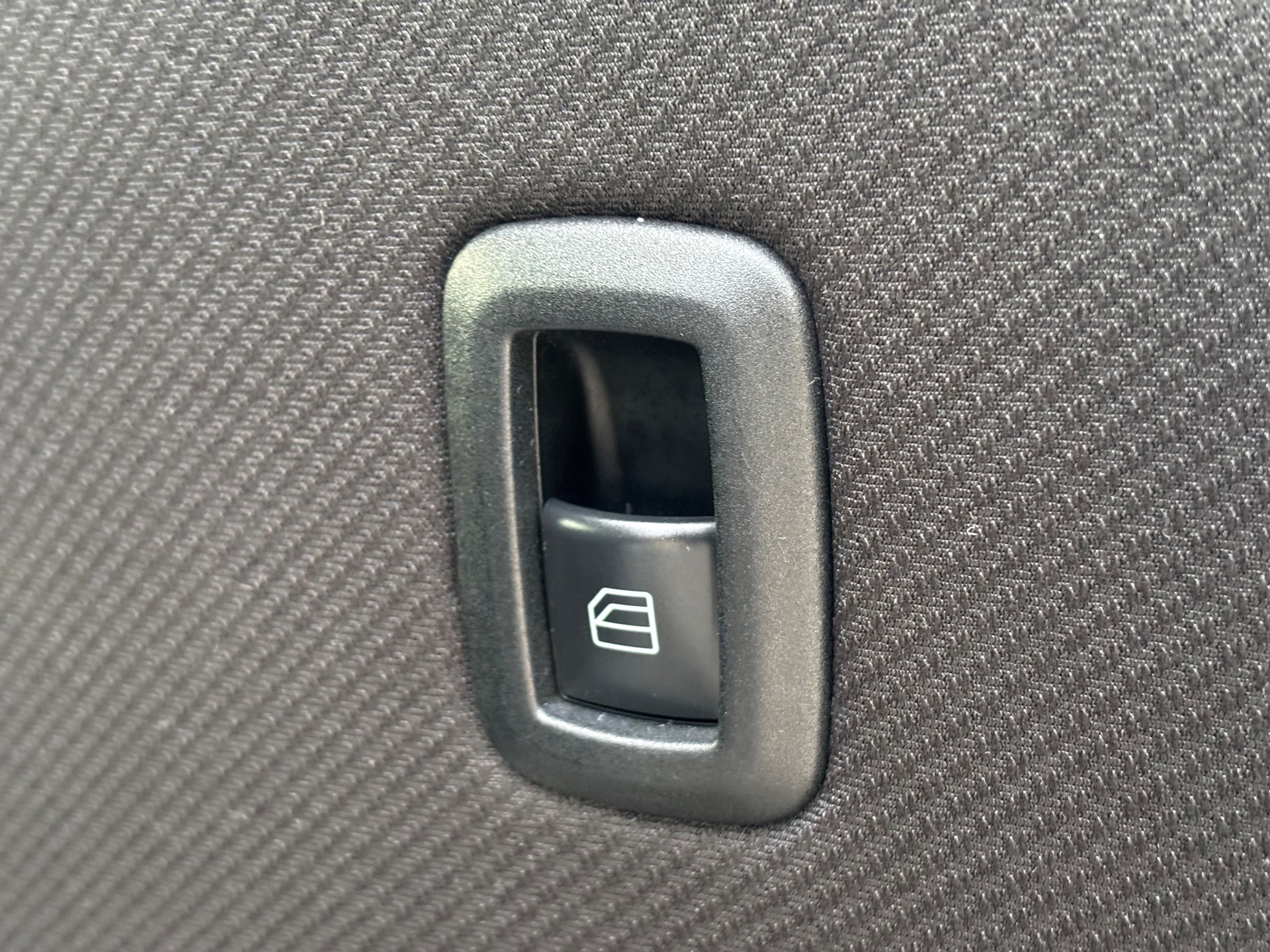 Foto van Mercedes-Benz B 200
