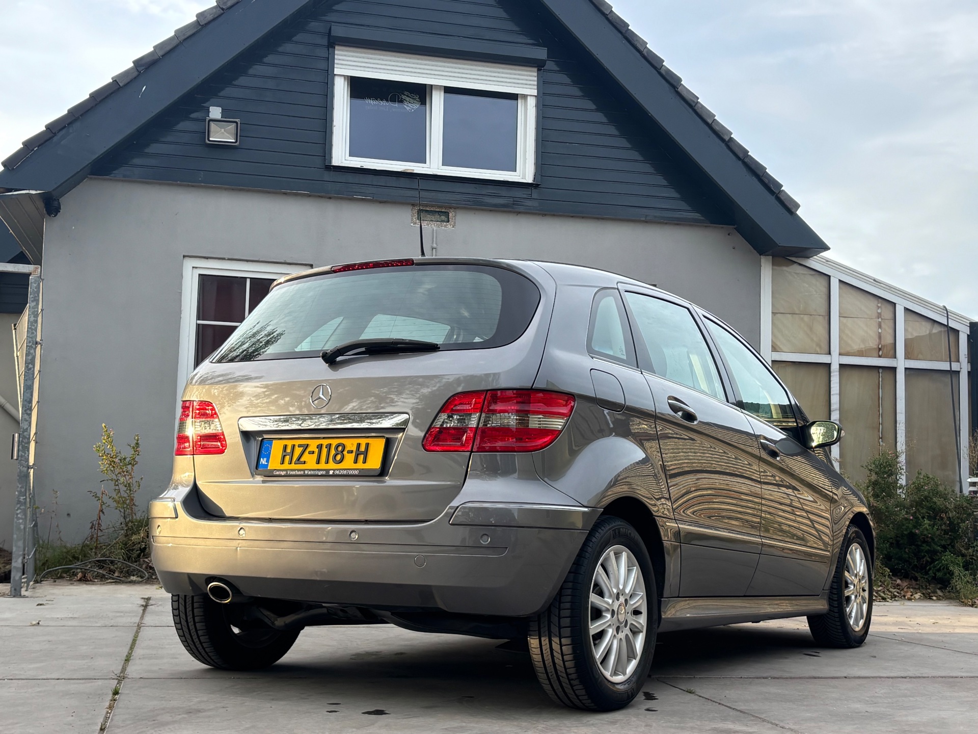 Foto van Mercedes-Benz B 200
