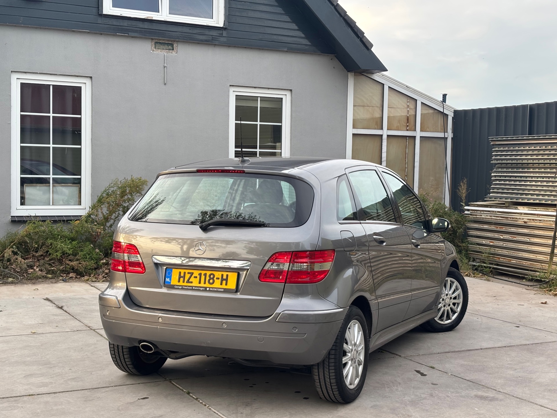 Foto van Mercedes-Benz B 200