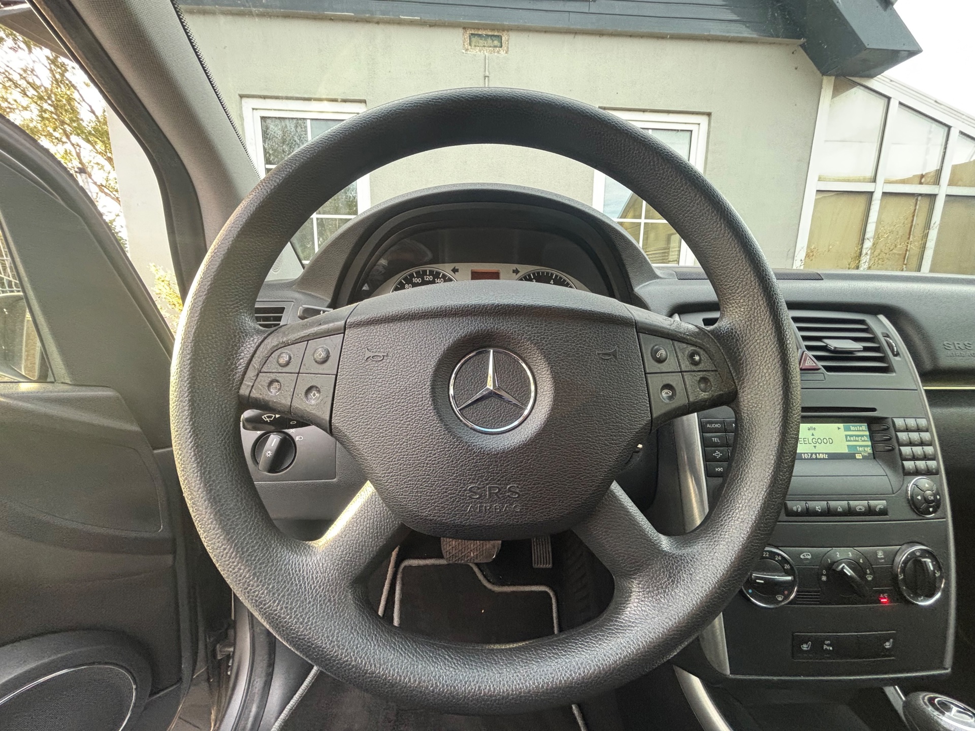 Foto van Mercedes-Benz B 200