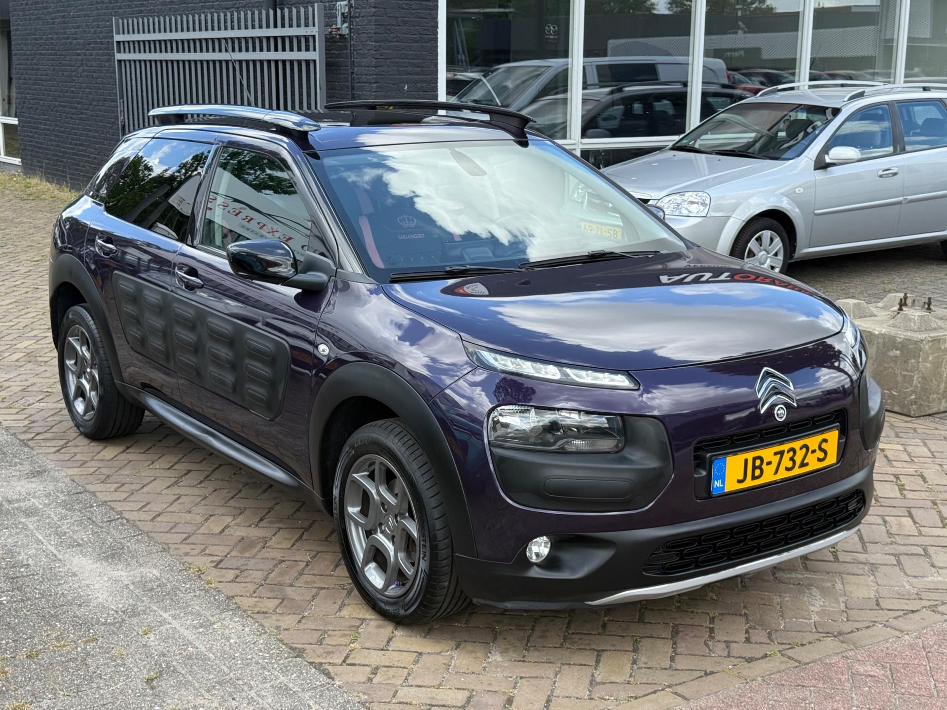 Foto van Citroen C4 Cactus