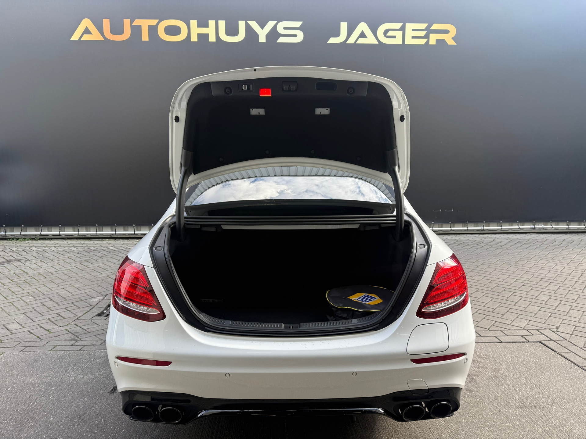 Foto van Mercedes-Benz E 350 E