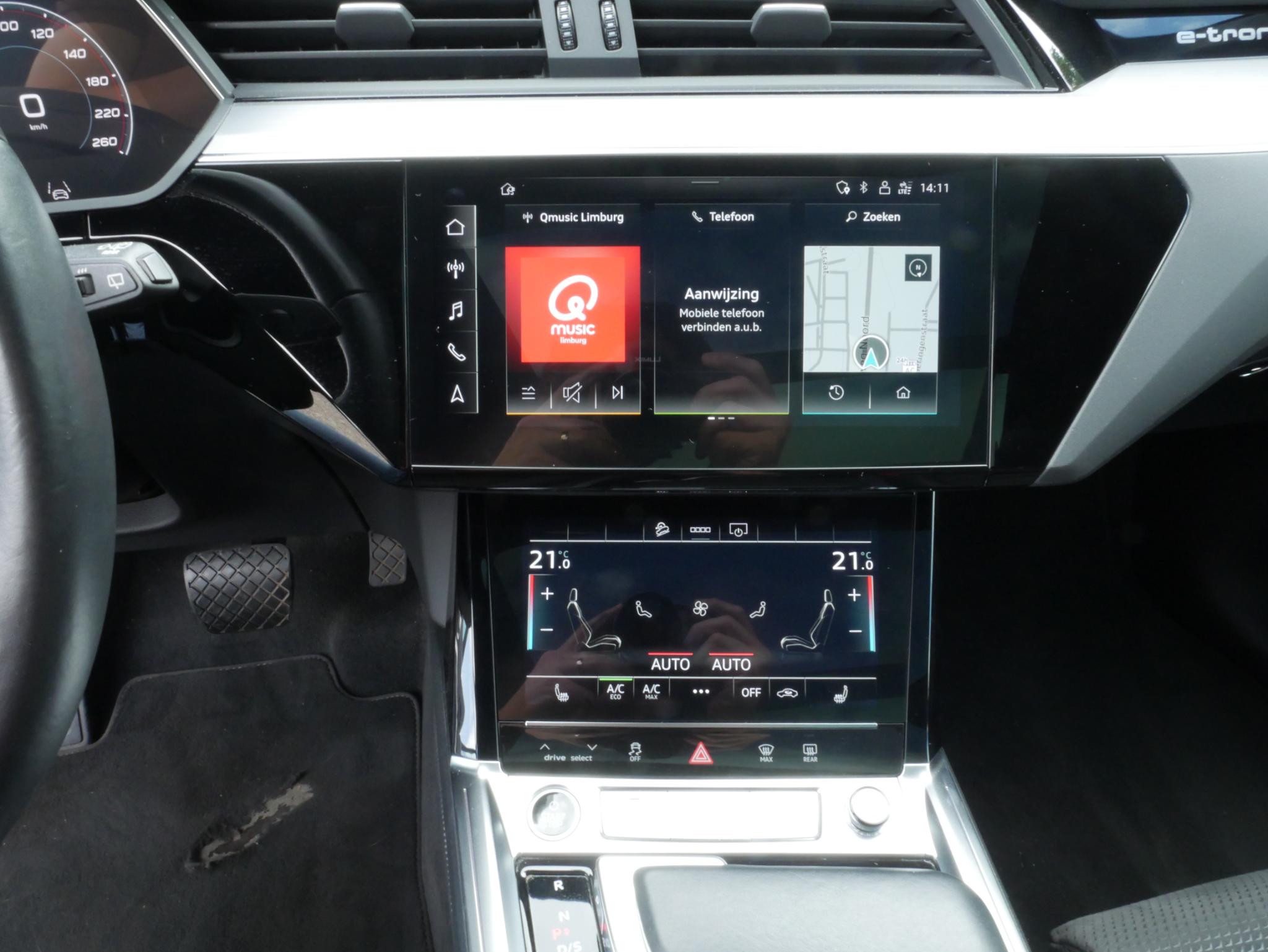 Foto van Audi E-tron