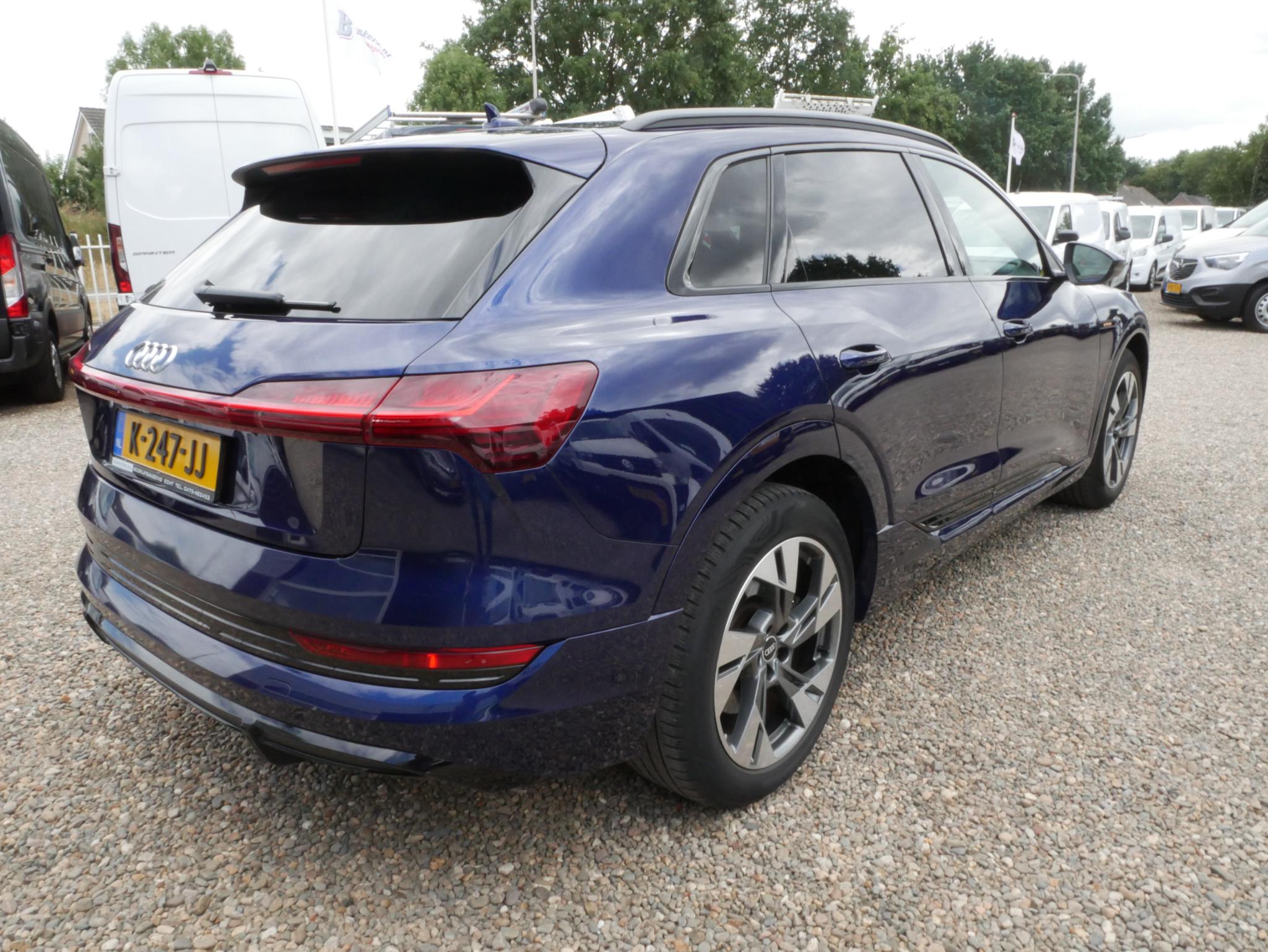 Foto van Audi E-tron