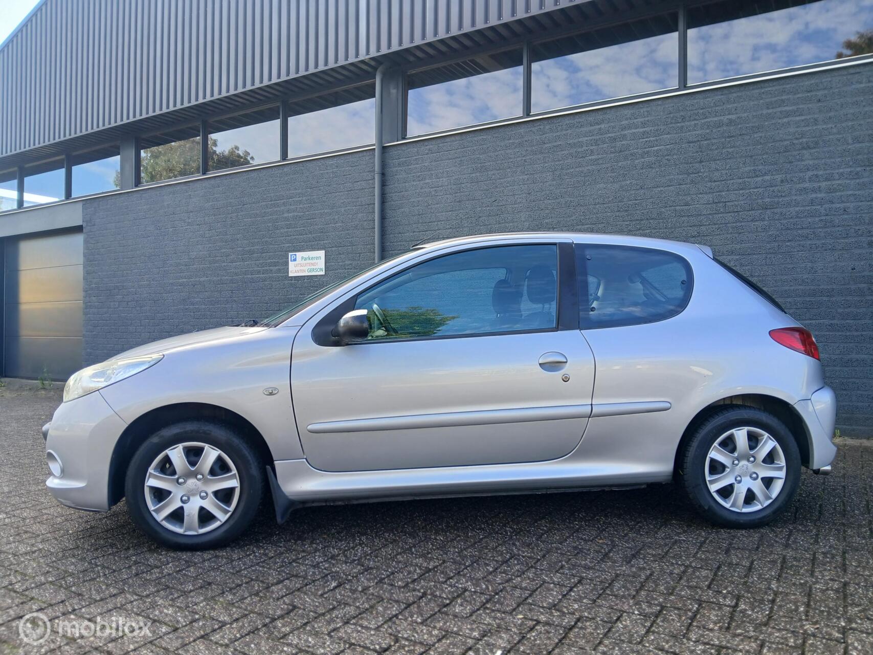 Foto van Peugeot 2*****