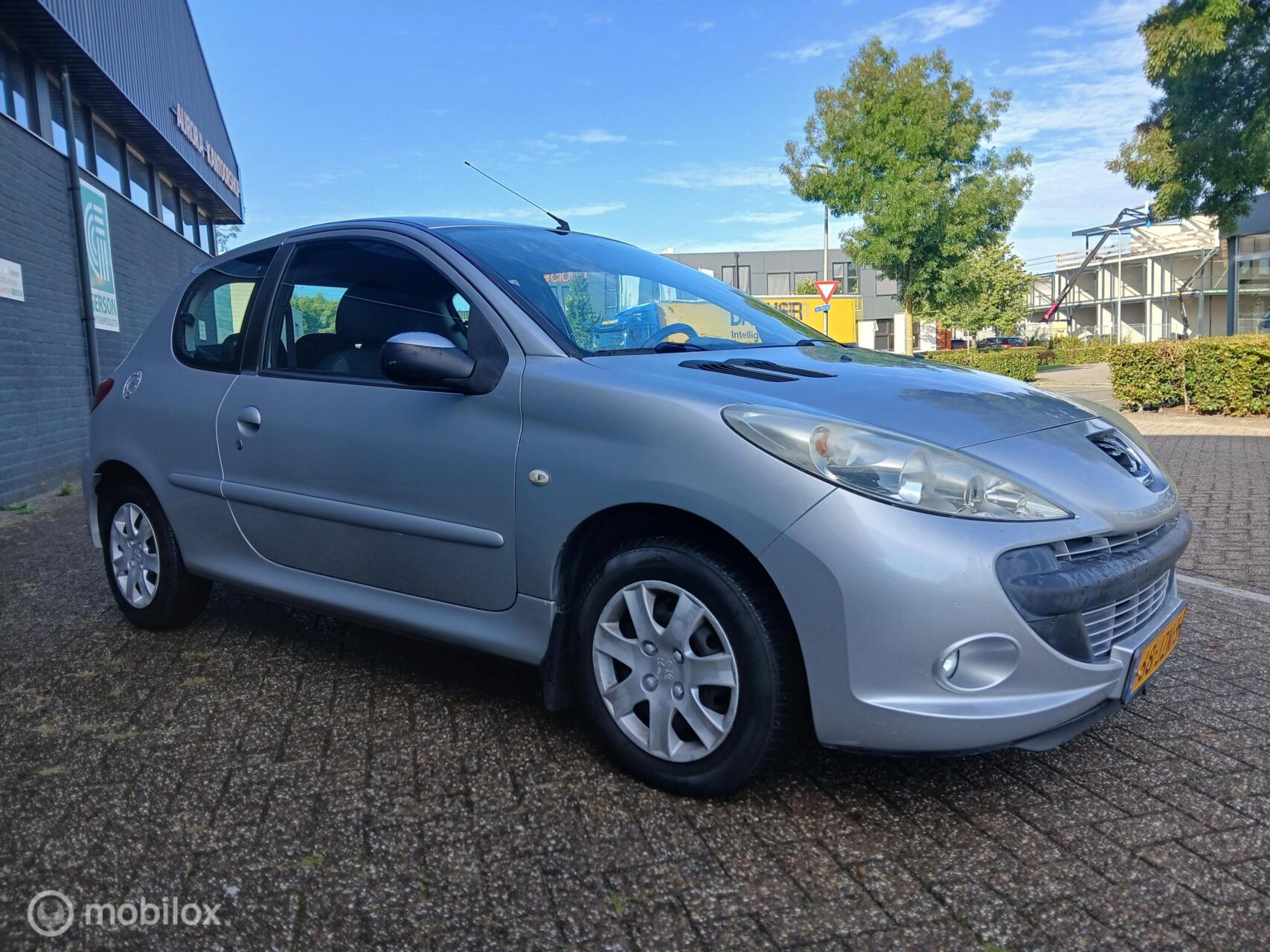 Foto van Peugeot 2*****