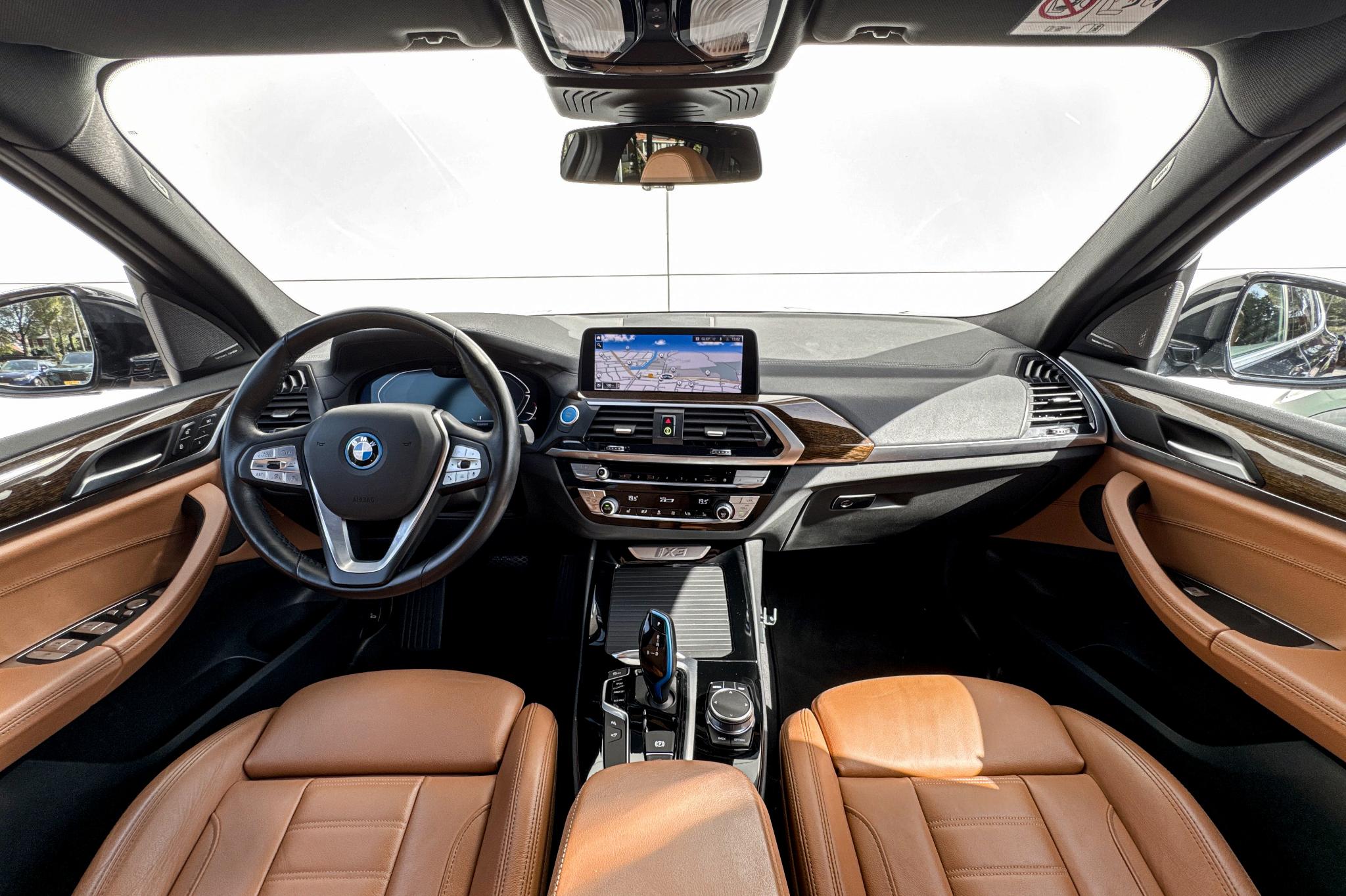 Foto van BMW Ix3