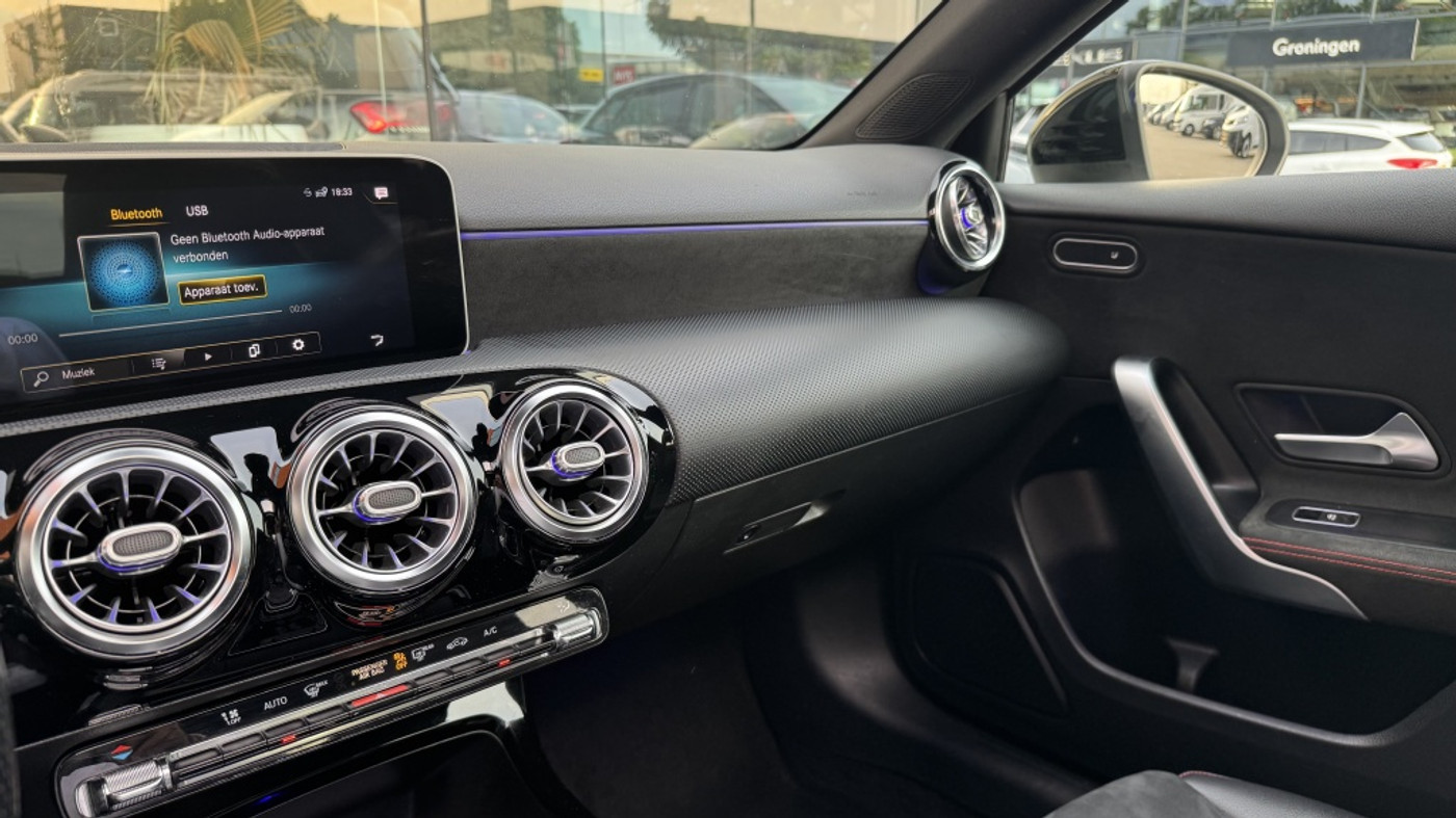 Foto van Mercedes-Benz A 250