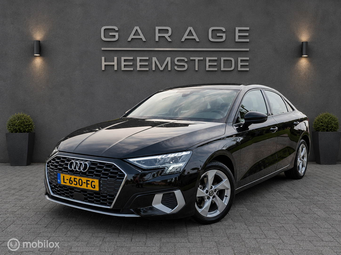 Audi A3 Limousine 35 TFSI Business edition 2021 - voorkant