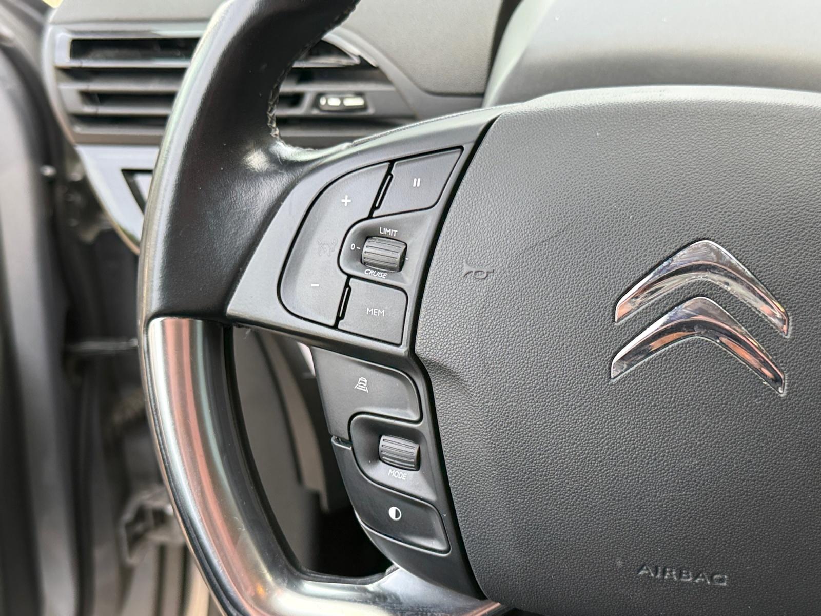 Foto van Citroen C4 Spacetourer