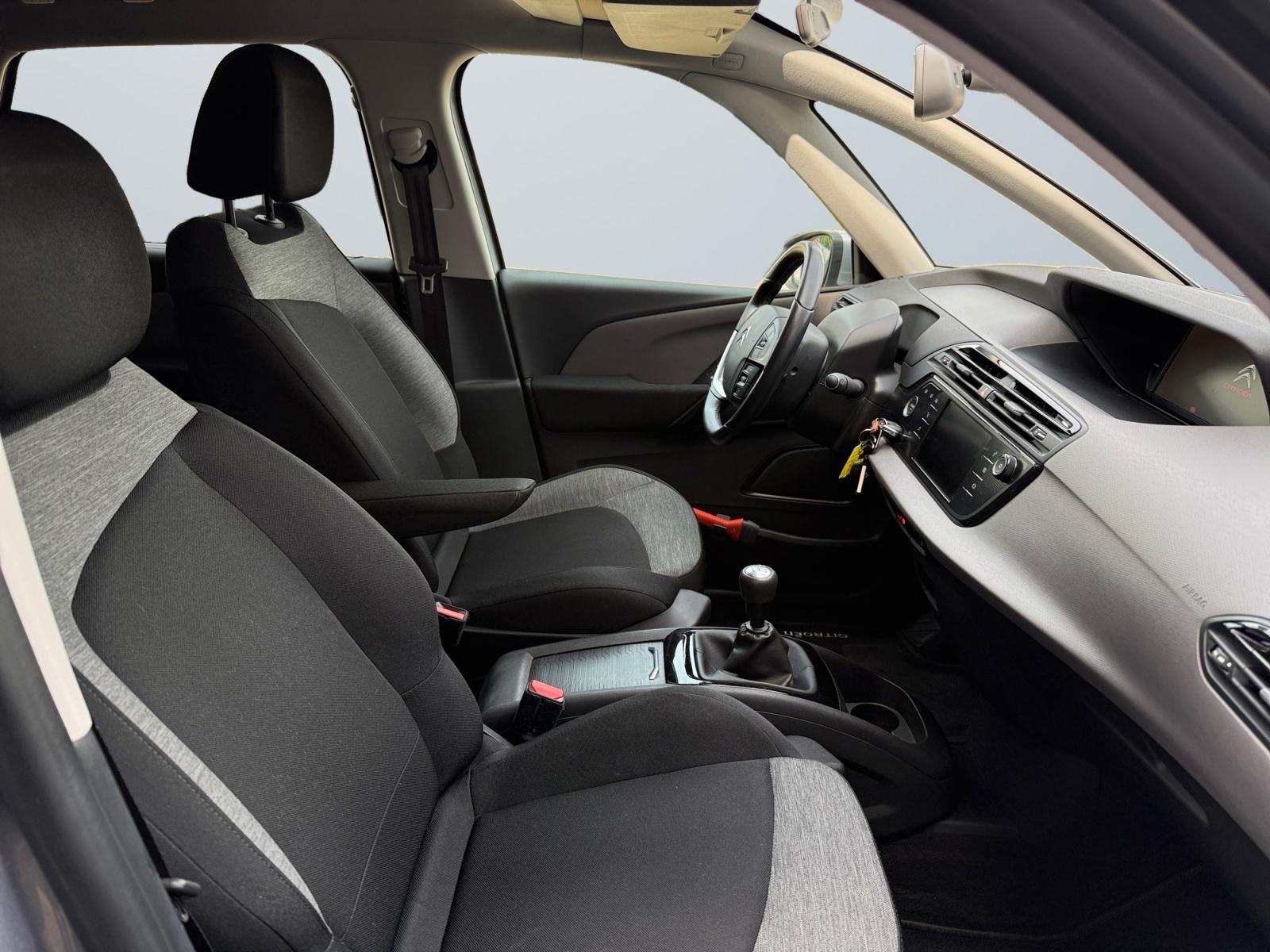 Foto van Citroen C4 Spacetourer