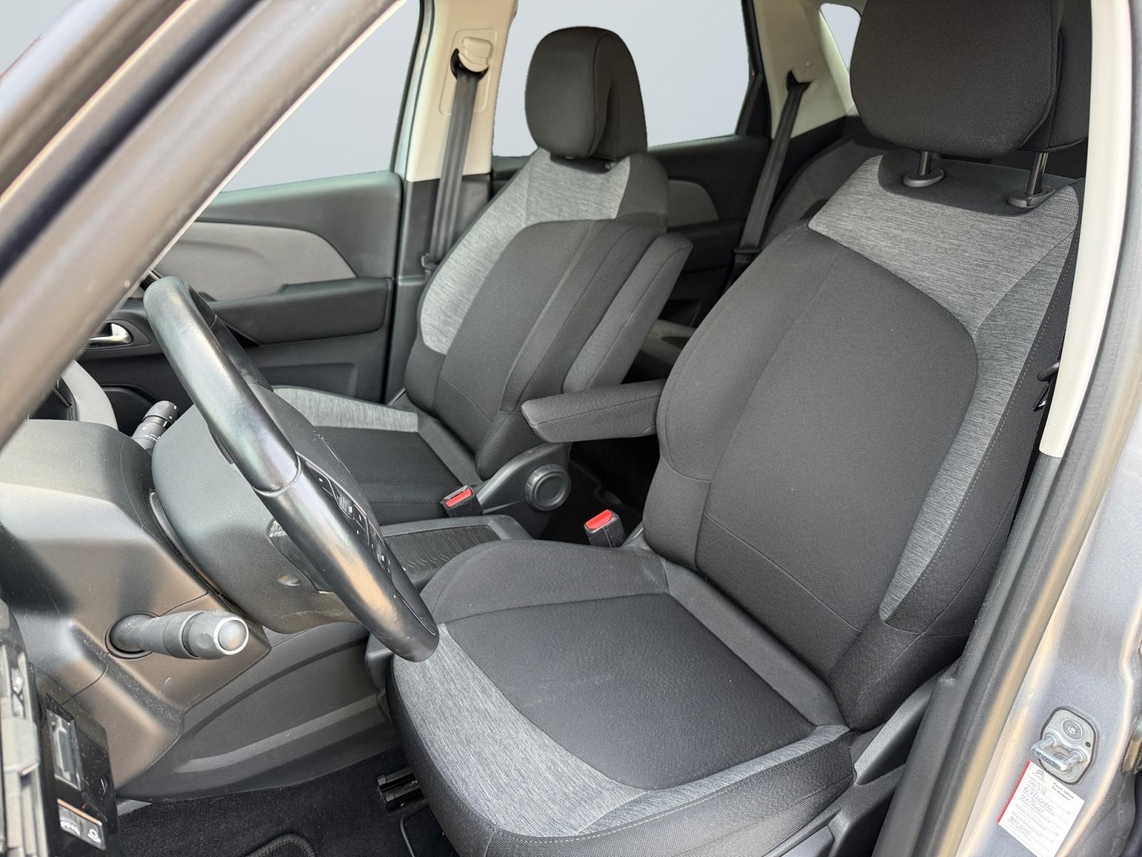 Foto van Citroen C4 Spacetourer
