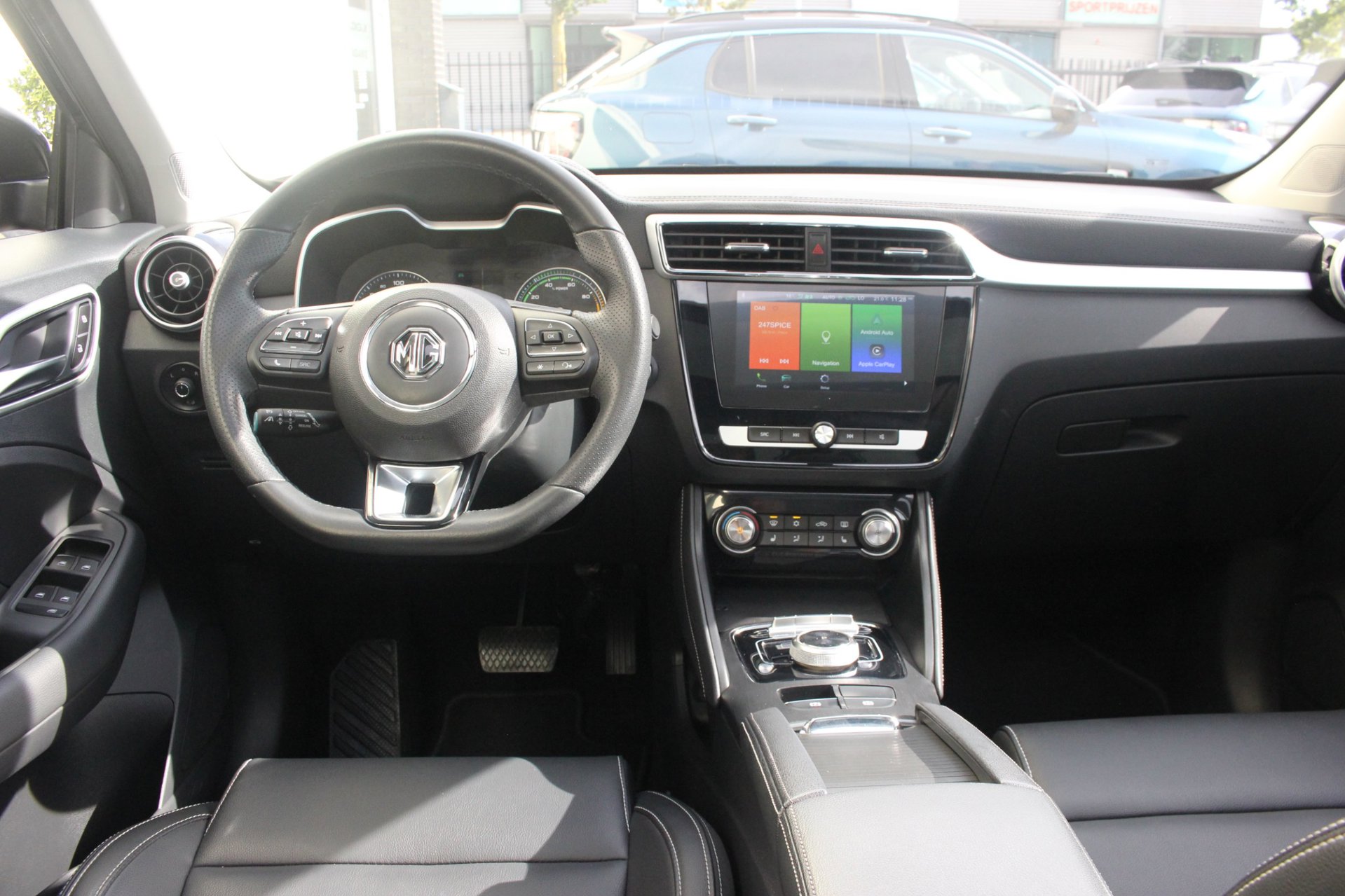 Foto van MG MG ZS Ev