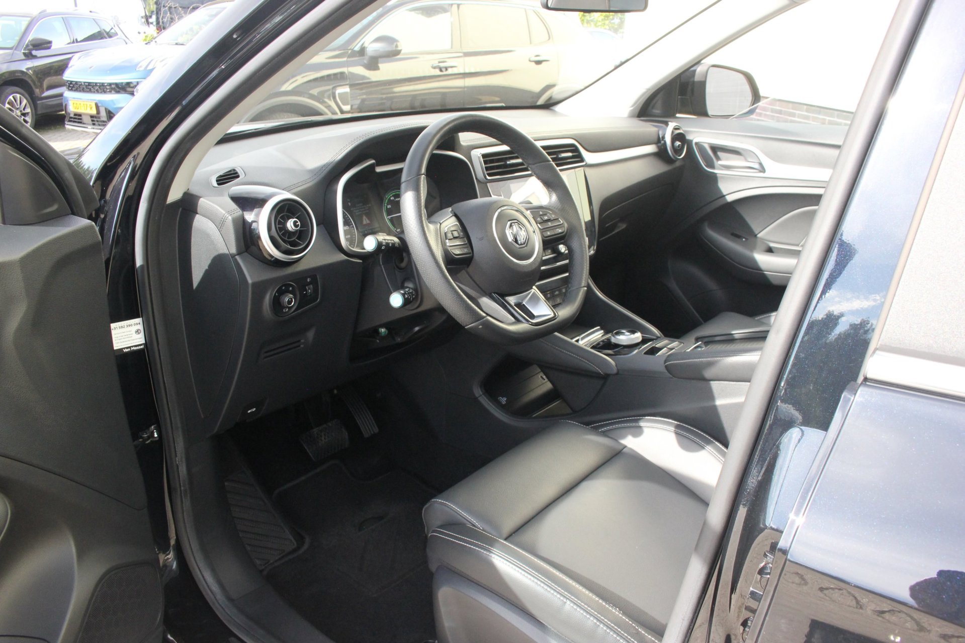 Foto van MG MG ZS Ev
