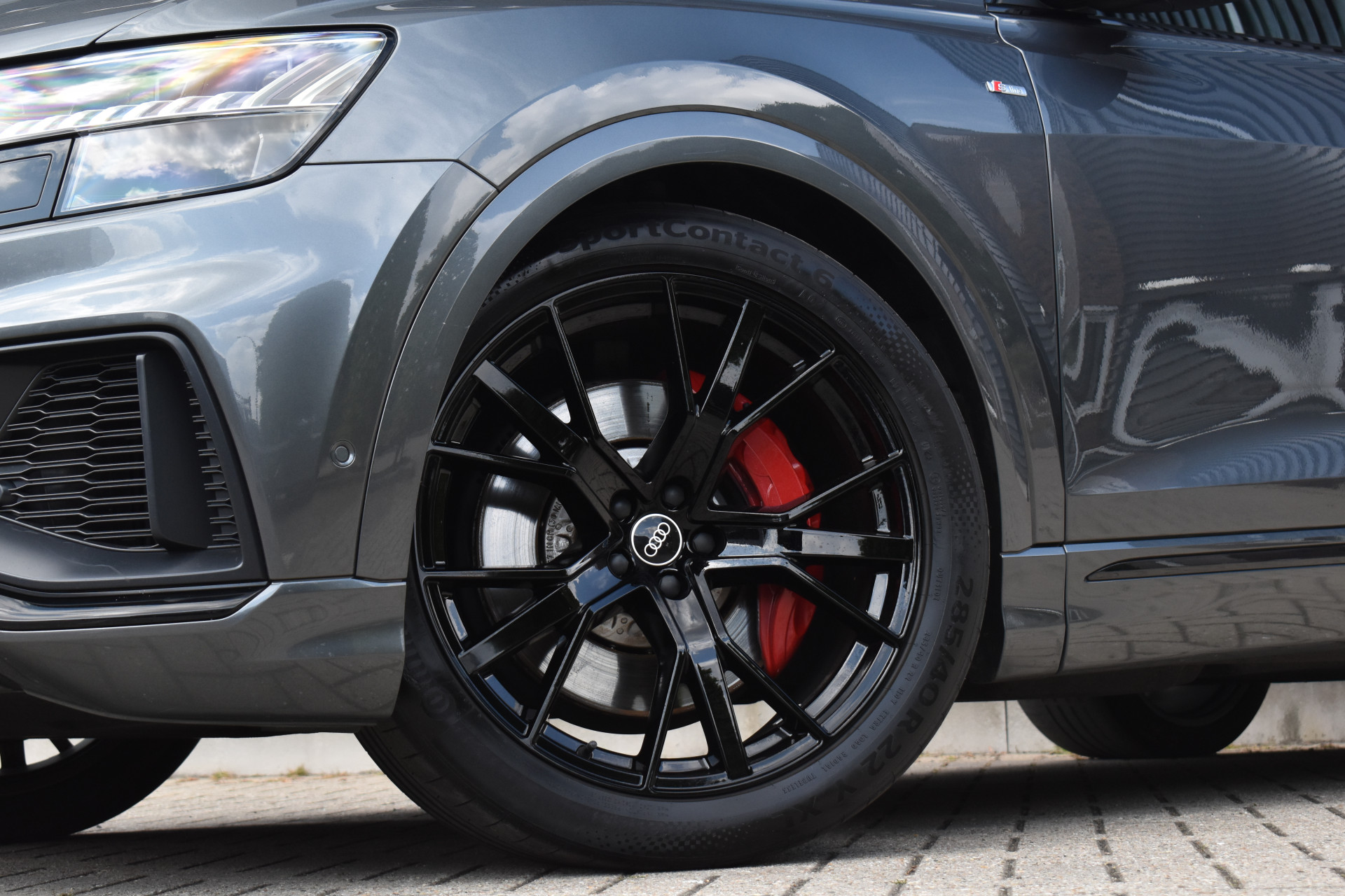 Foto van Audi Q8 55 TFSI E