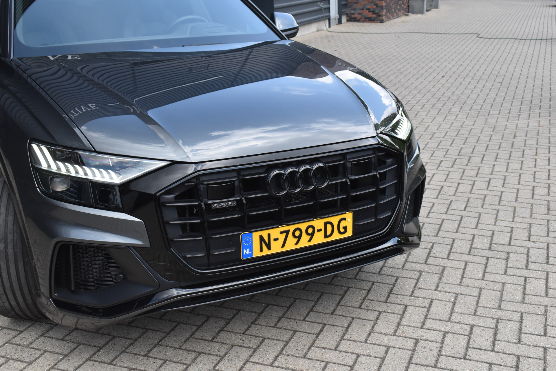 Foto van Audi Q8 55 TFSI E