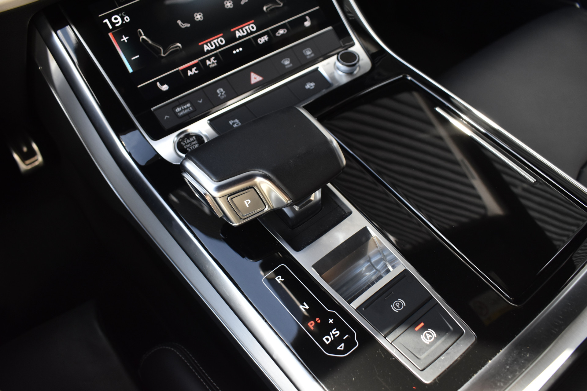 Foto van Audi Q8 55 TFSI E