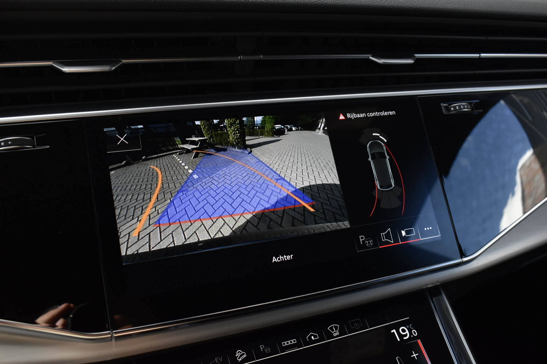 Foto van Audi Q8 55 TFSI E