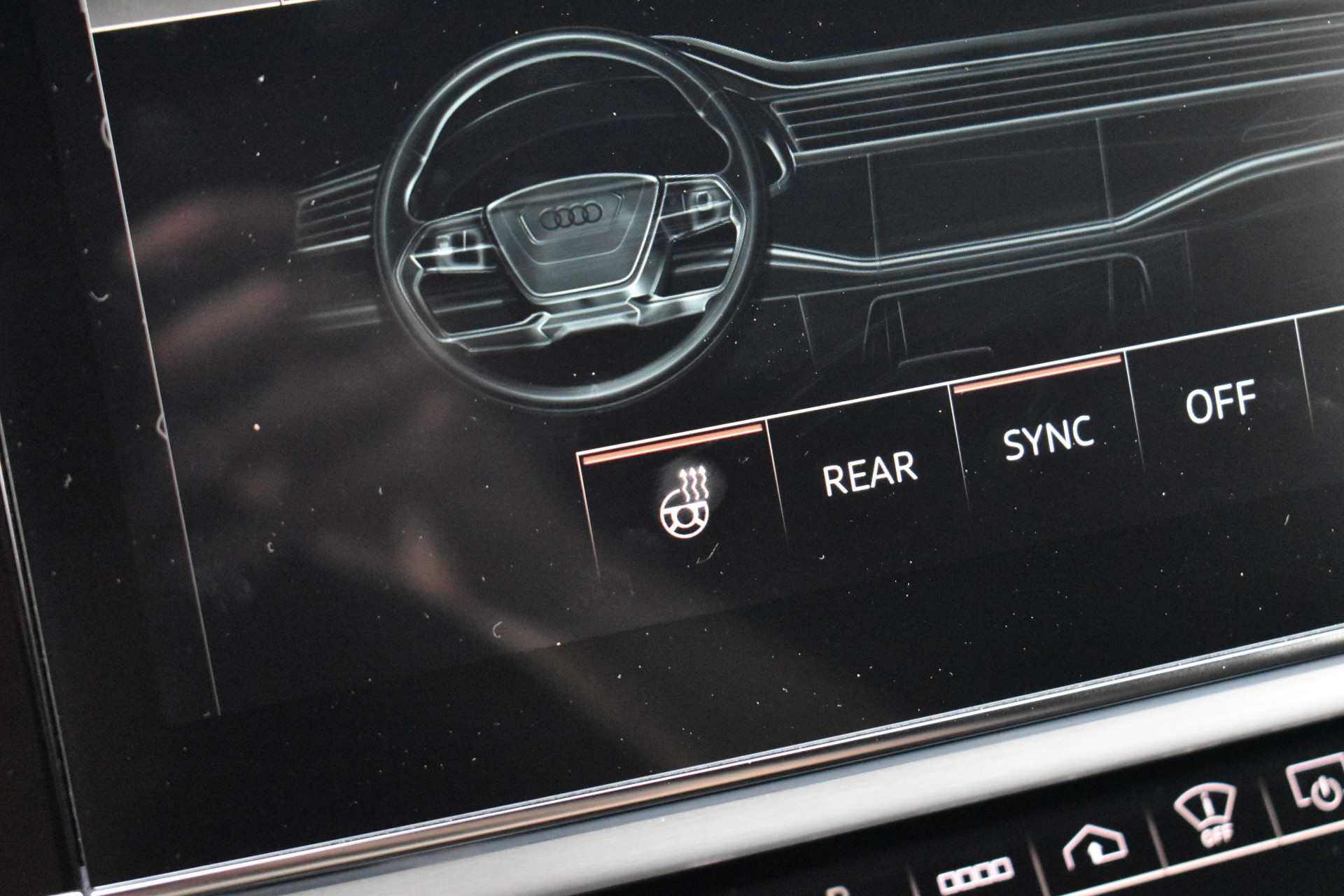 Foto van Audi Q8 55 TFSI E