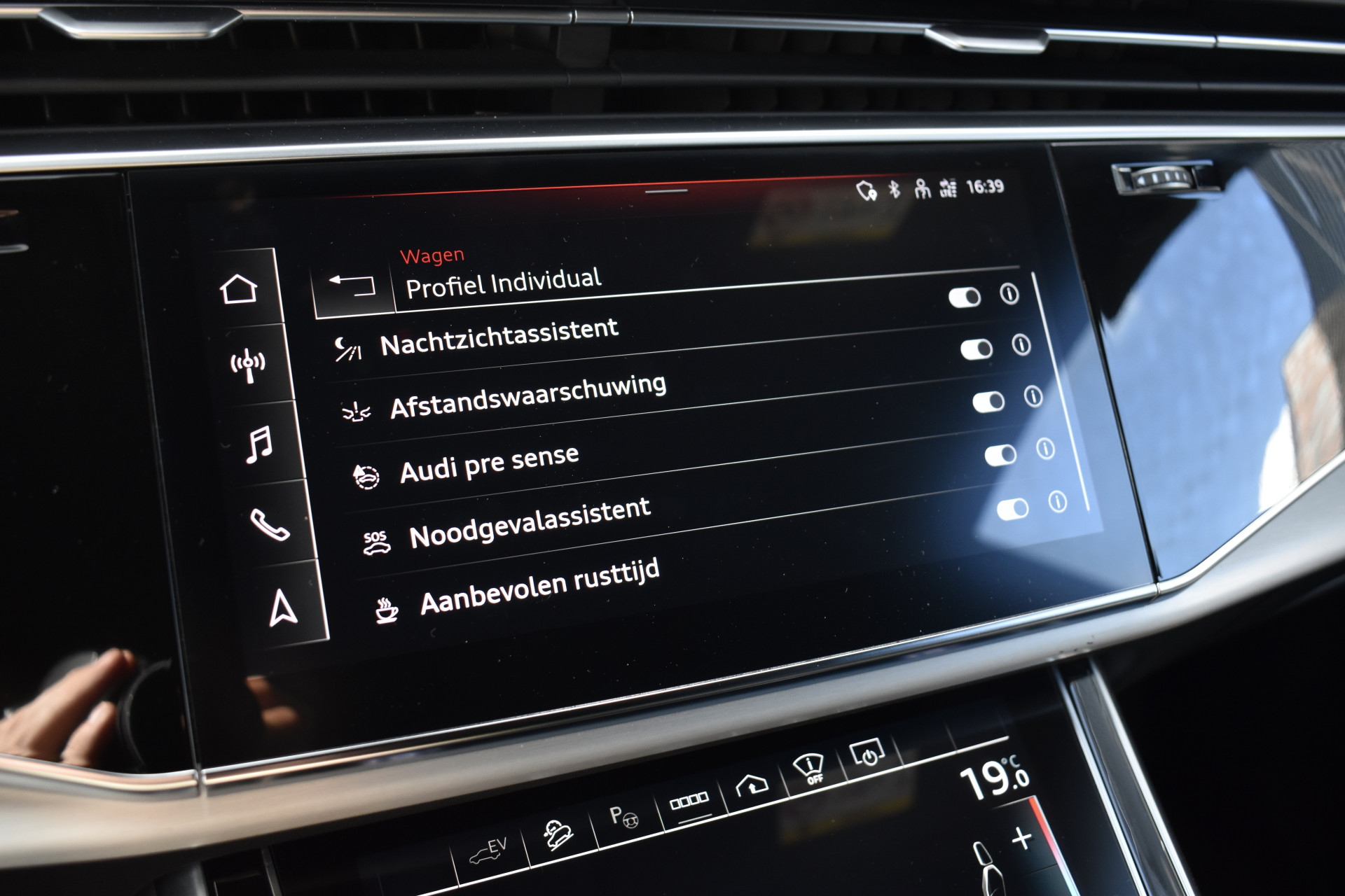 Foto van Audi Q8 55 TFSI E
