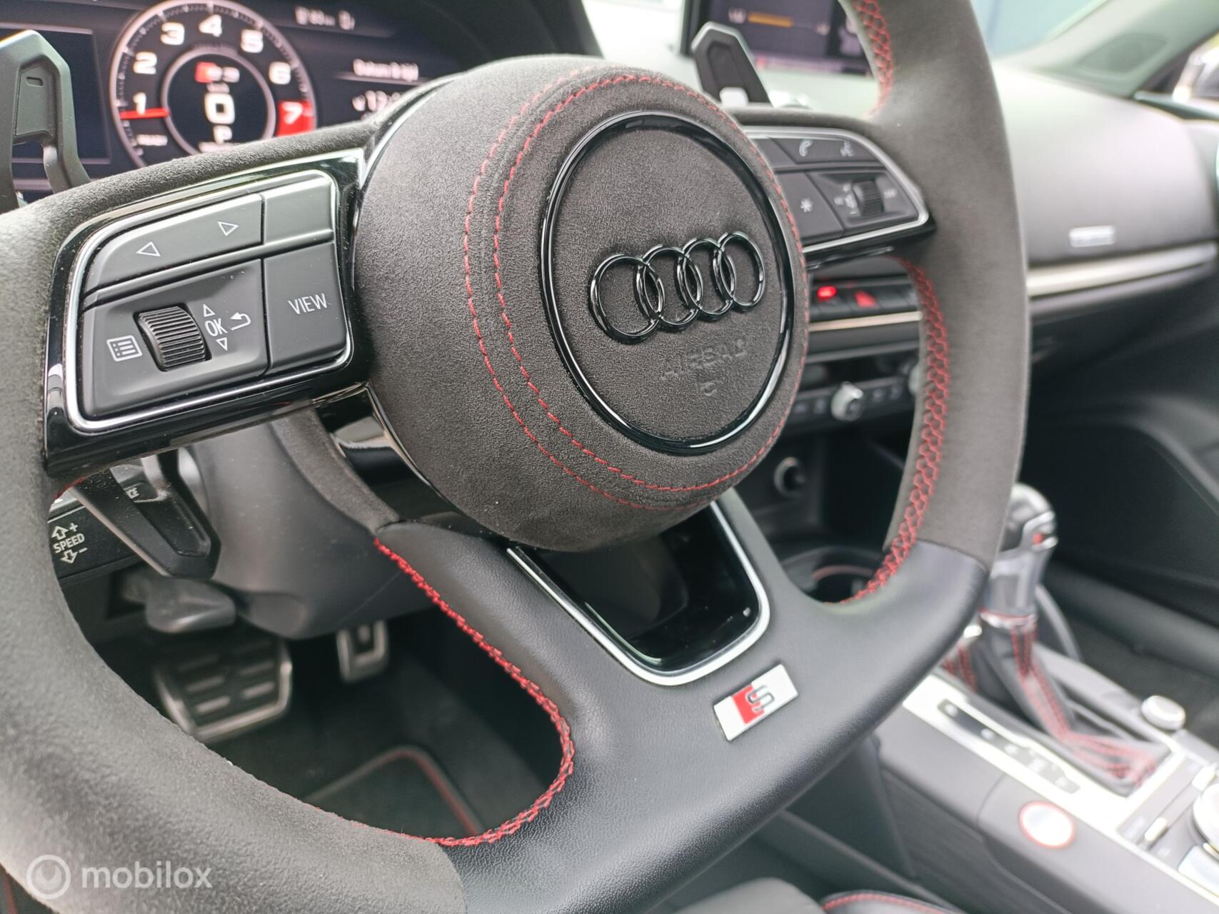 Foto van Audi S3 Limousine