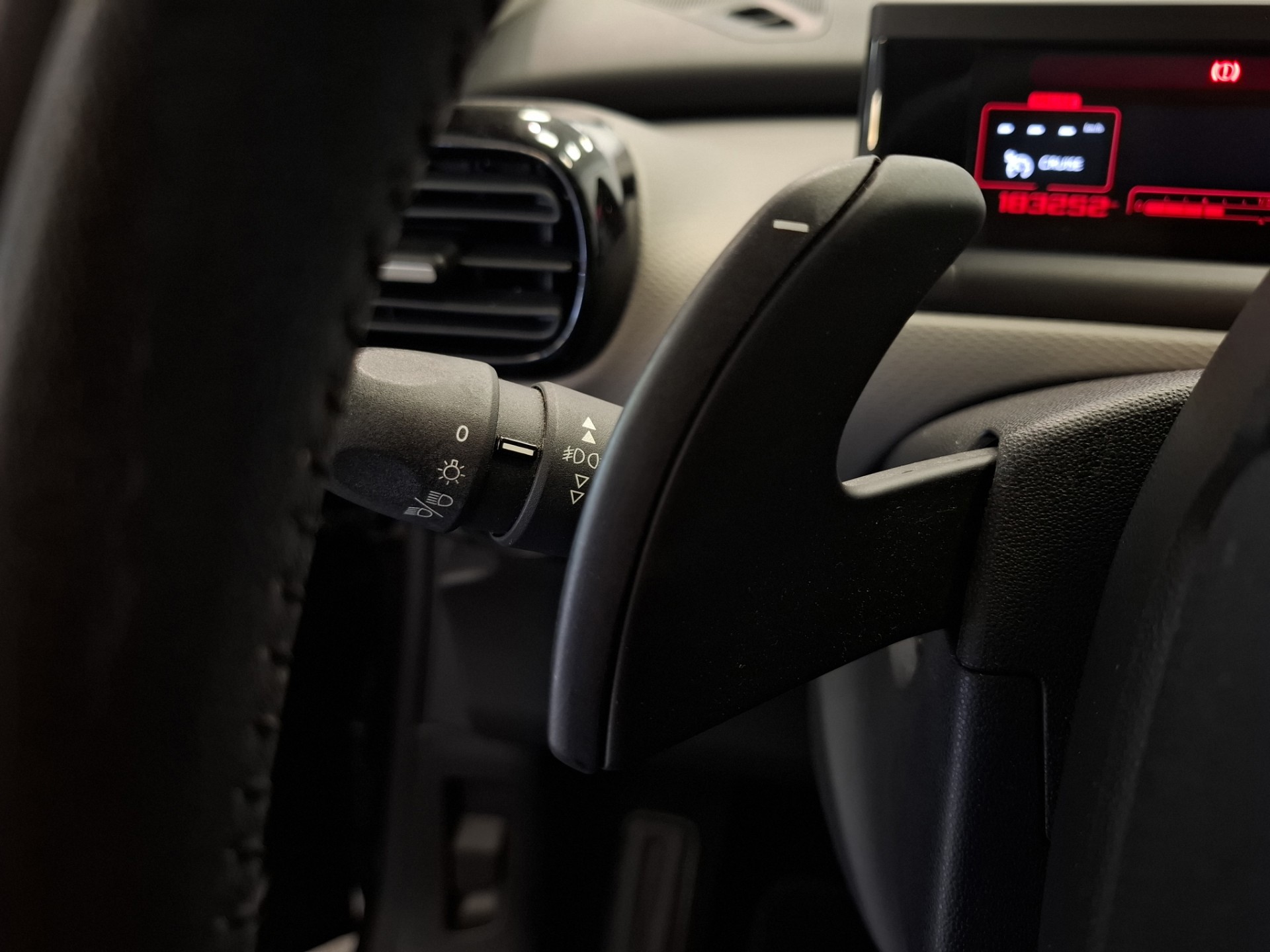 Foto van Citroen C4 Cactus