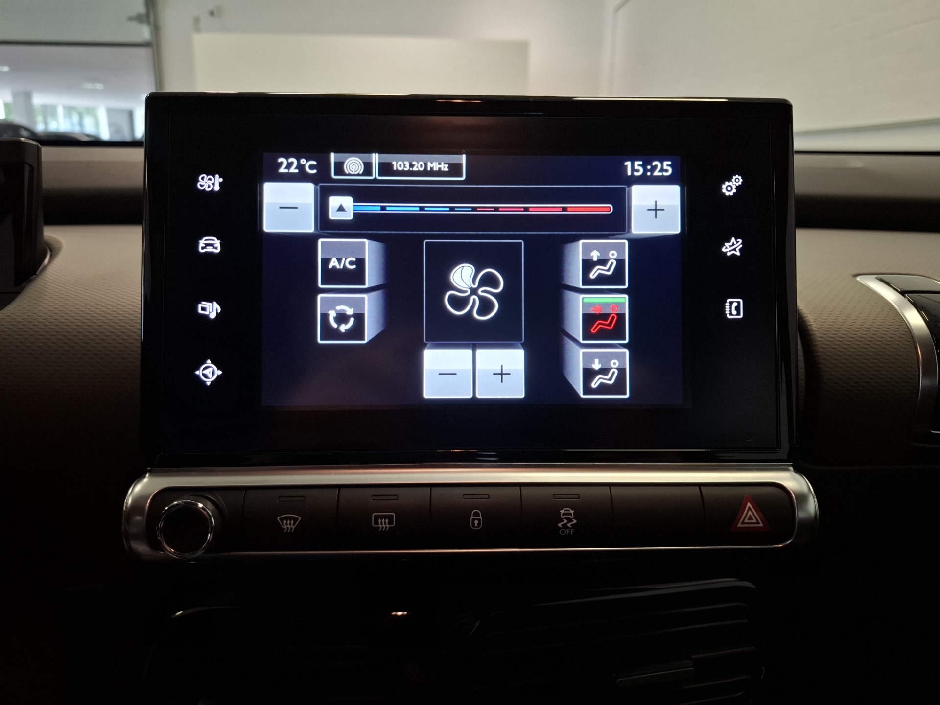 Foto van Citroen C4 Cactus