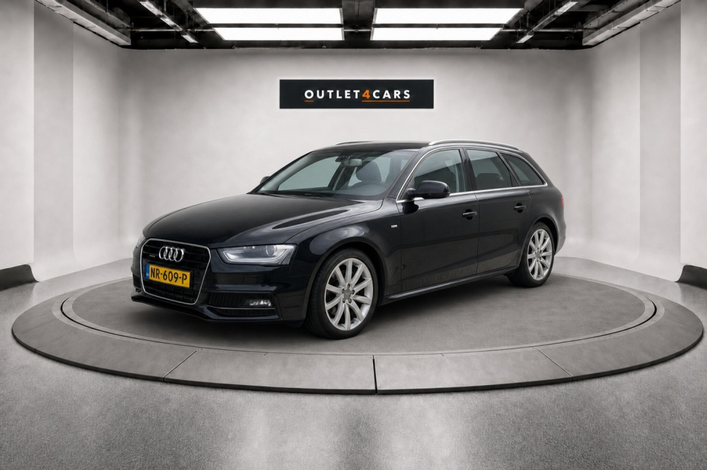 Audi A4 Avant 3.0 TDI q. Pro L. S 2014 - voorkant