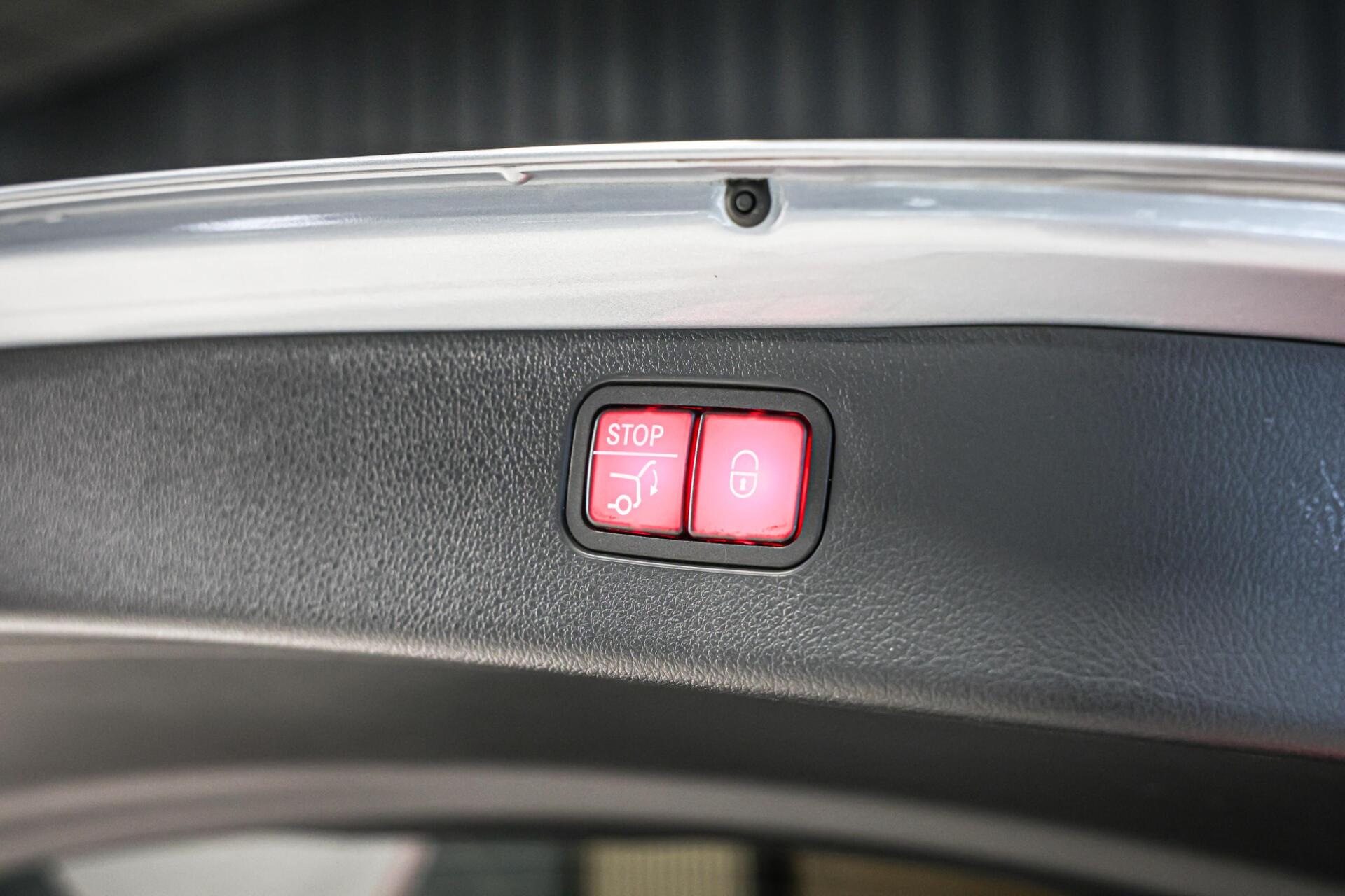 Foto van Mercedes-Benz C 200