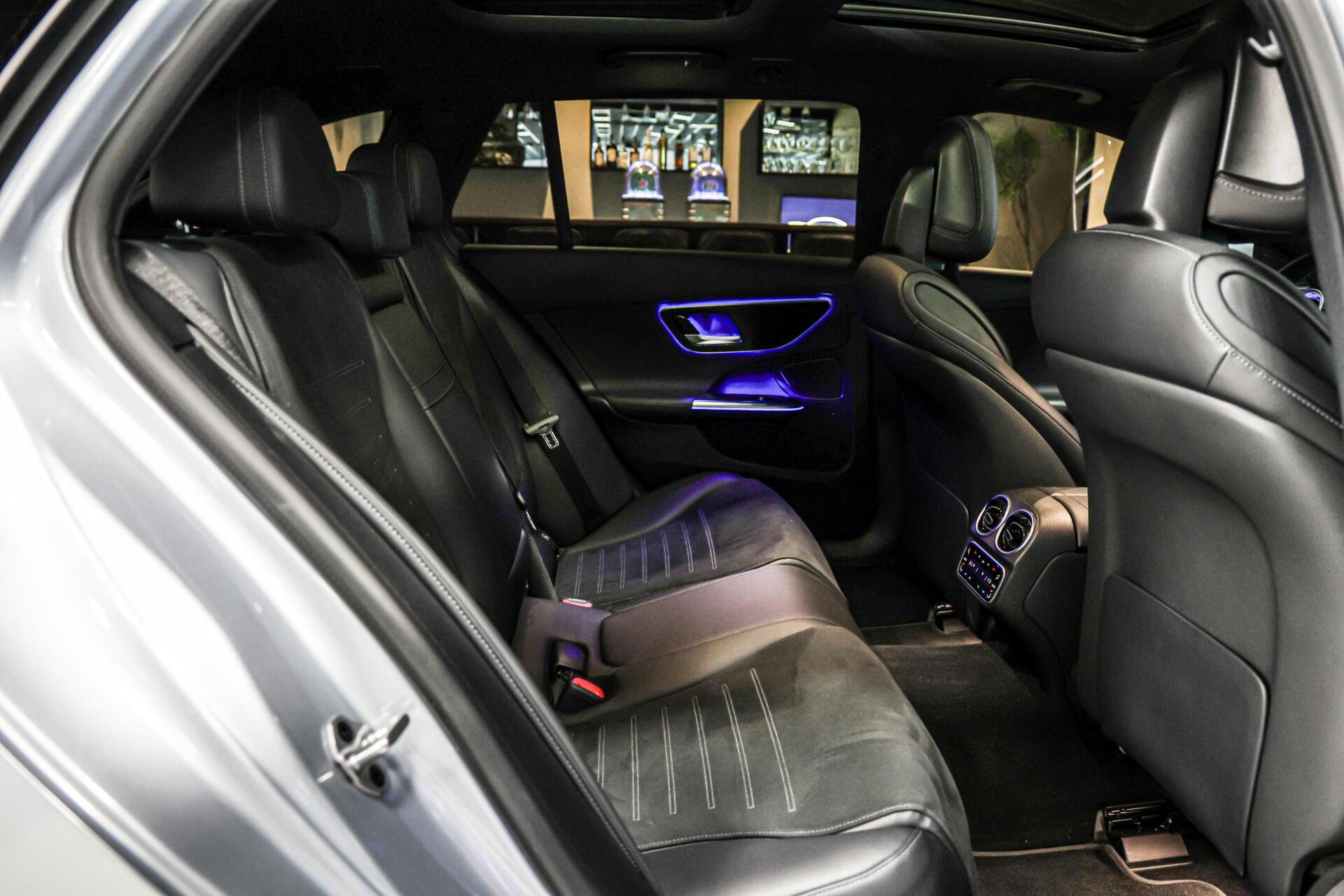 Foto van Mercedes-Benz C 200