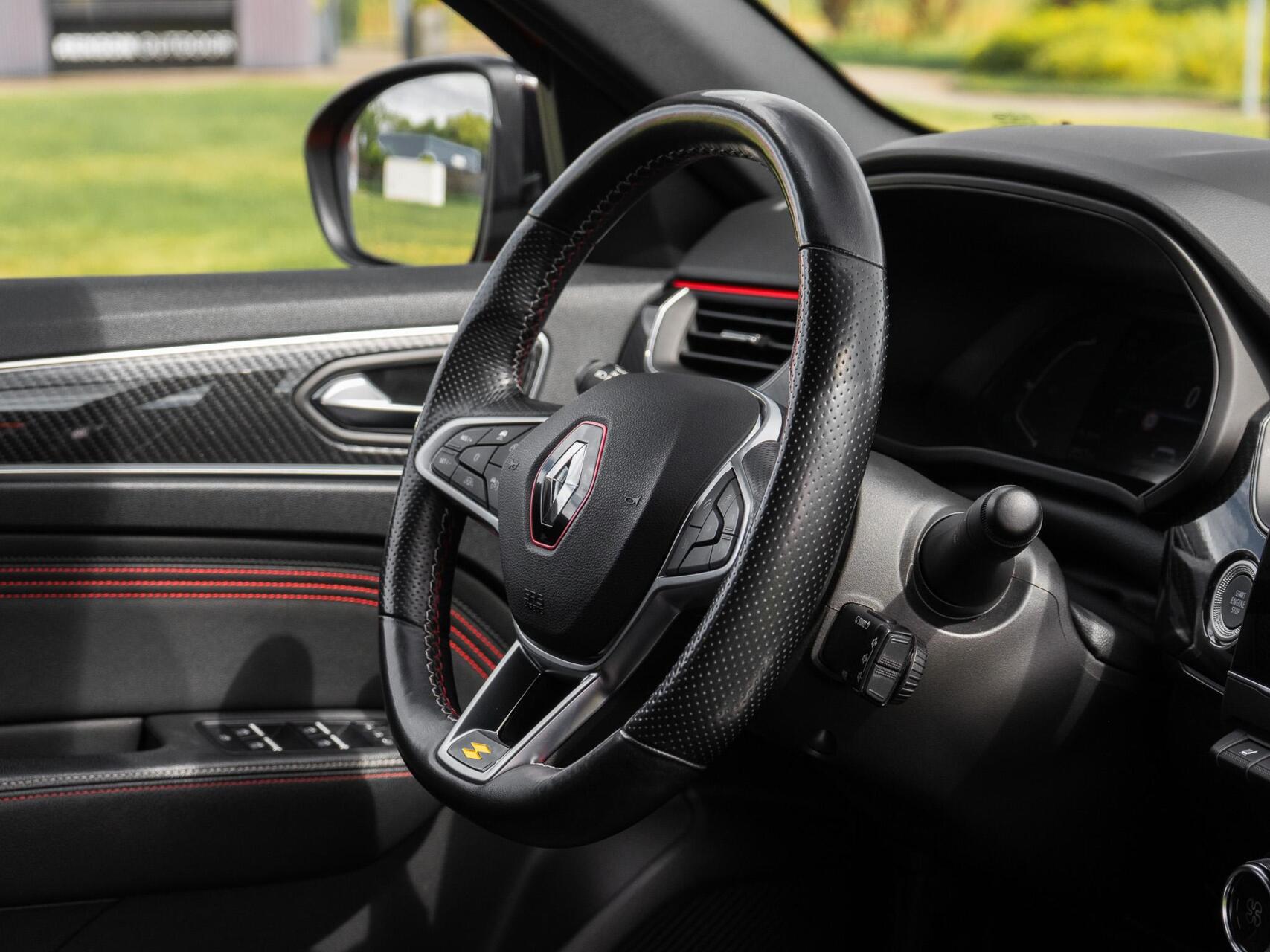 Foto van Renault Arkana E-tech