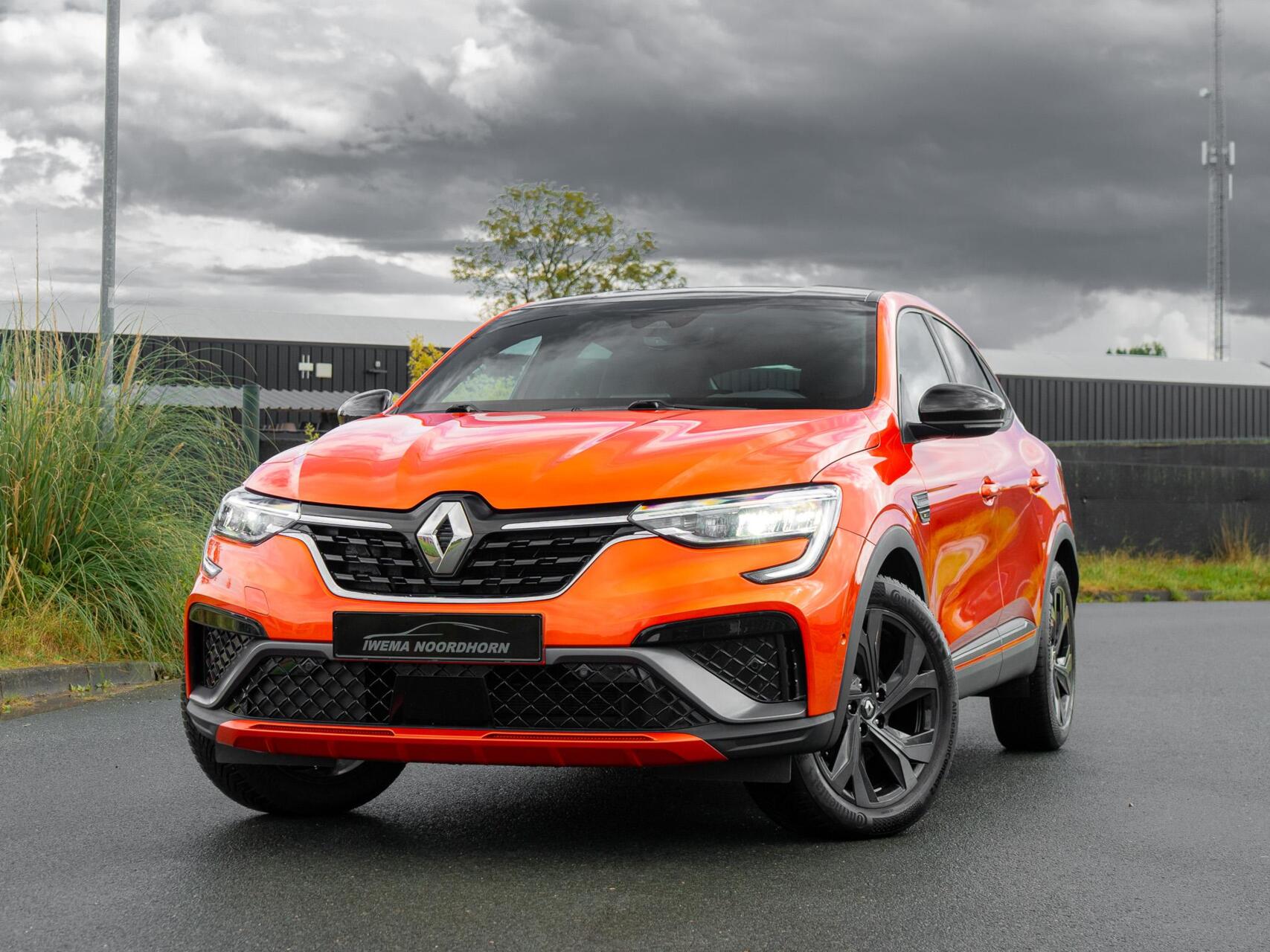 Renault Arkana E-tech 1.6 E-Tech Hybrid 145 R.S.|Stuurverw.|Stoelverw.|Keyless|Carbon interieurafw.|Dodehoek assis.|Lane assist| 2021 - voorkant