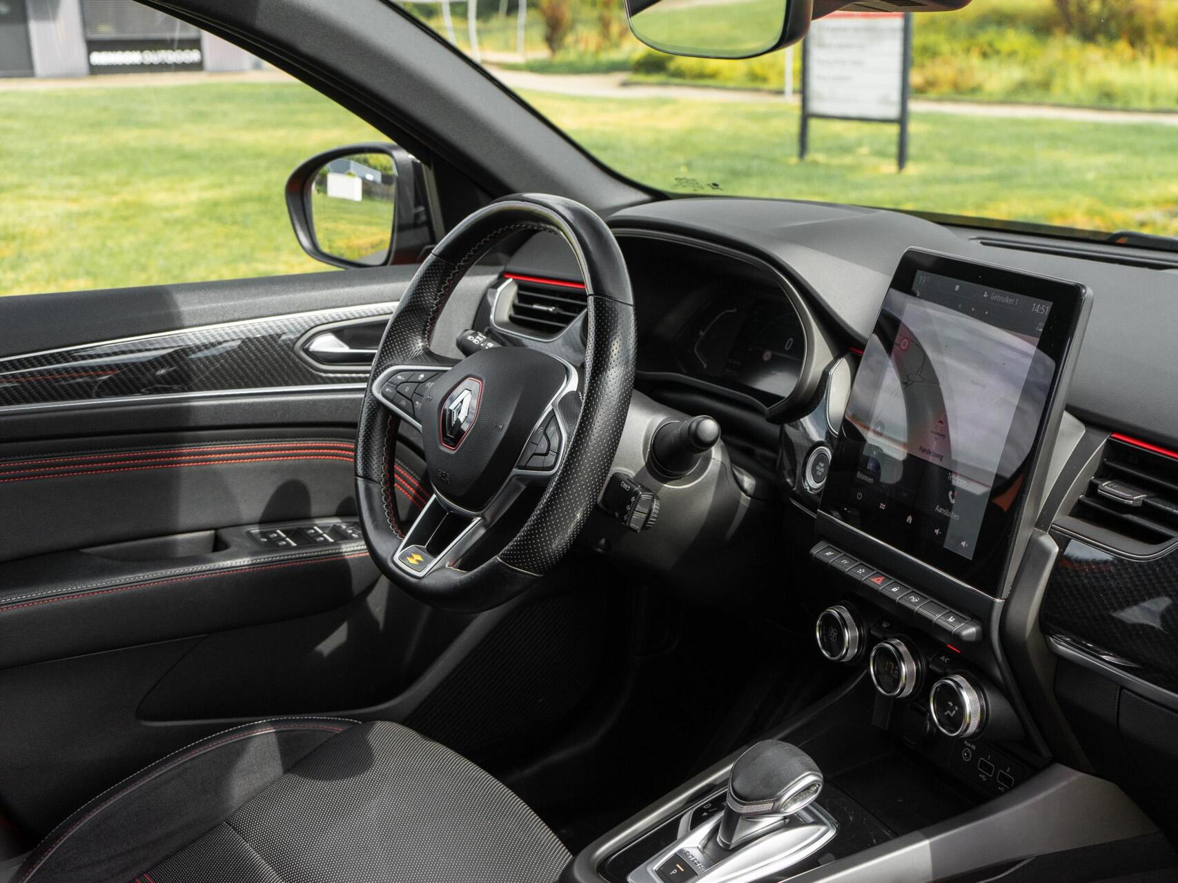 Foto van Renault Arkana E-tech