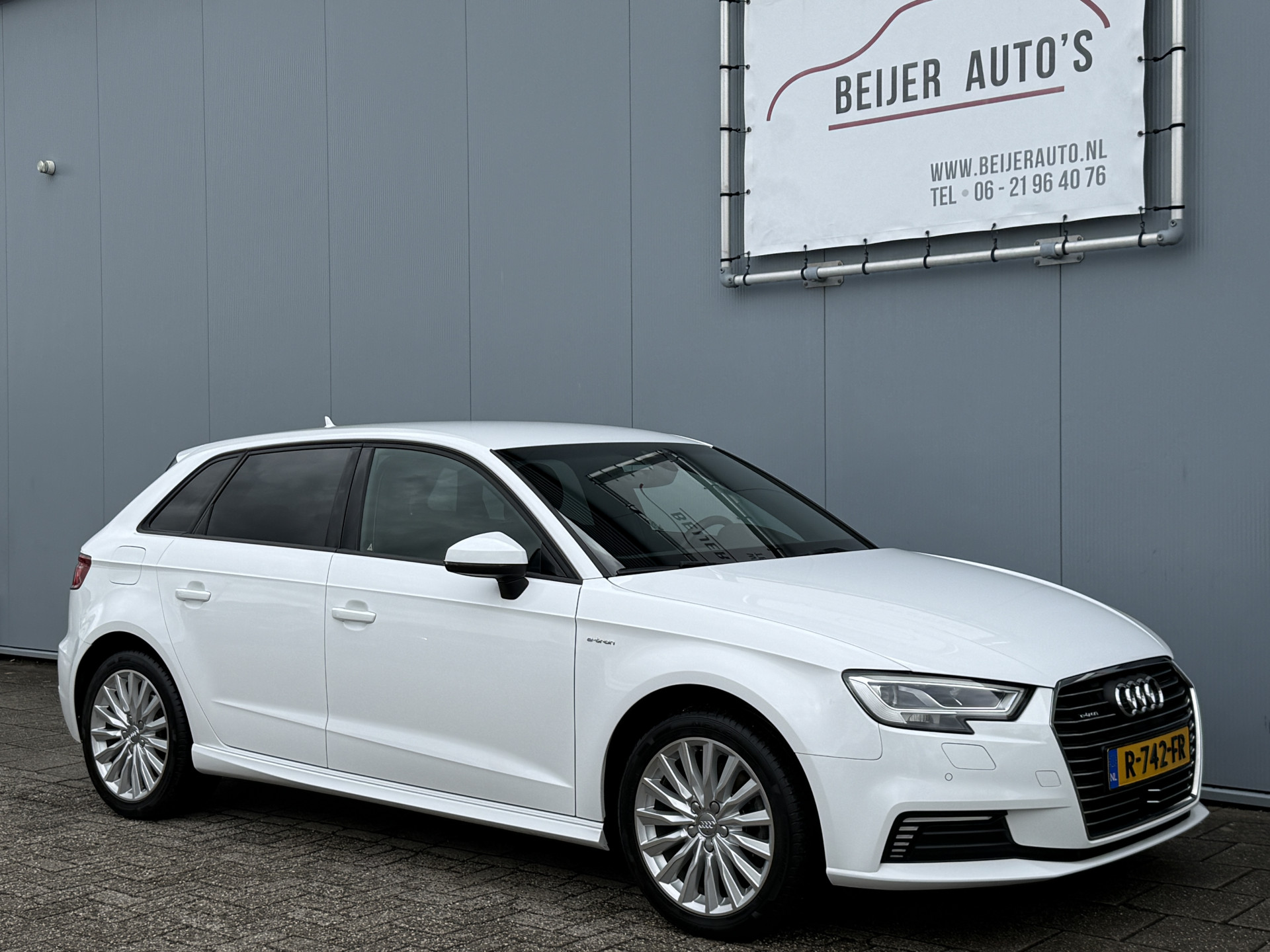 Foto van Audi A3 Sportback E-tron